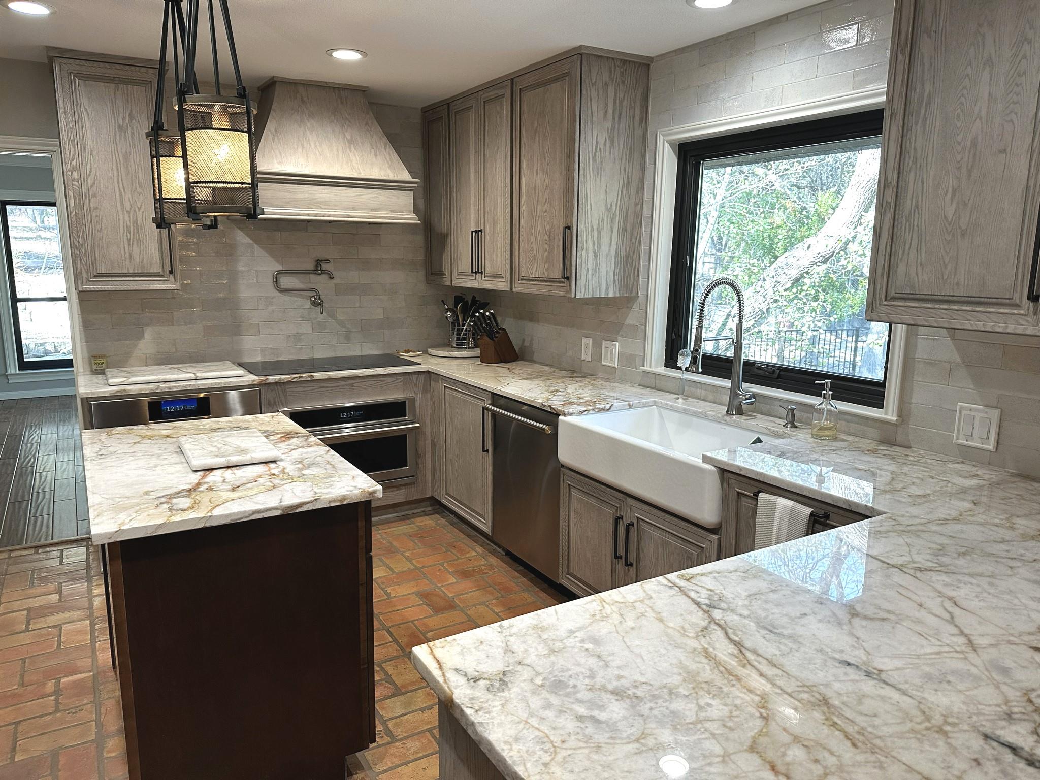 9106 Glenlake Dr, Austin, TX 78730