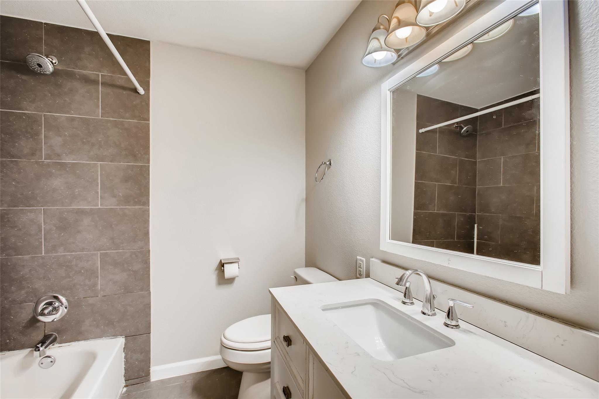 3818 Southway Dr # 101, Austin, TX 78704