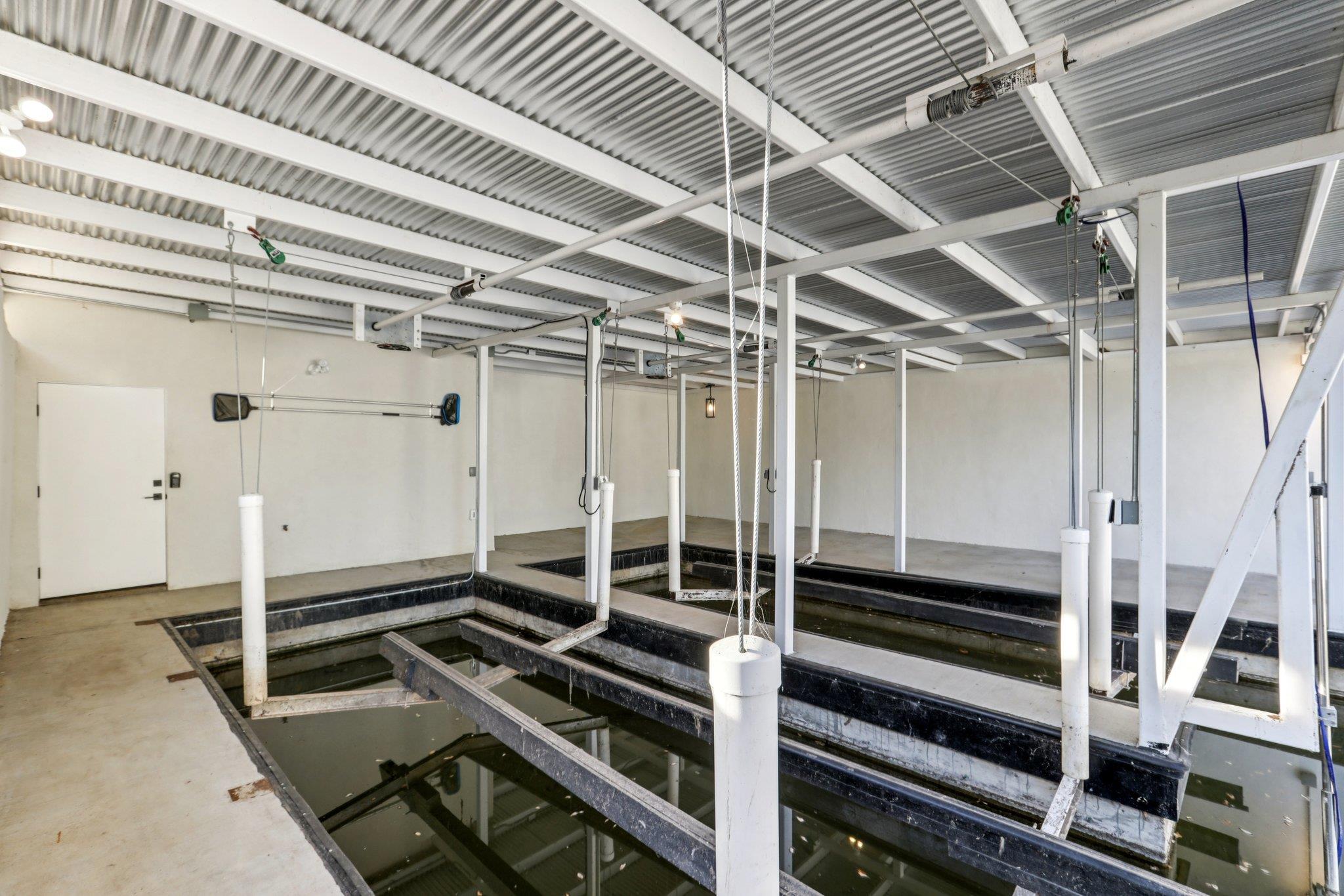 300 Deer Dr, Sunrise Beach Village, TX 78643