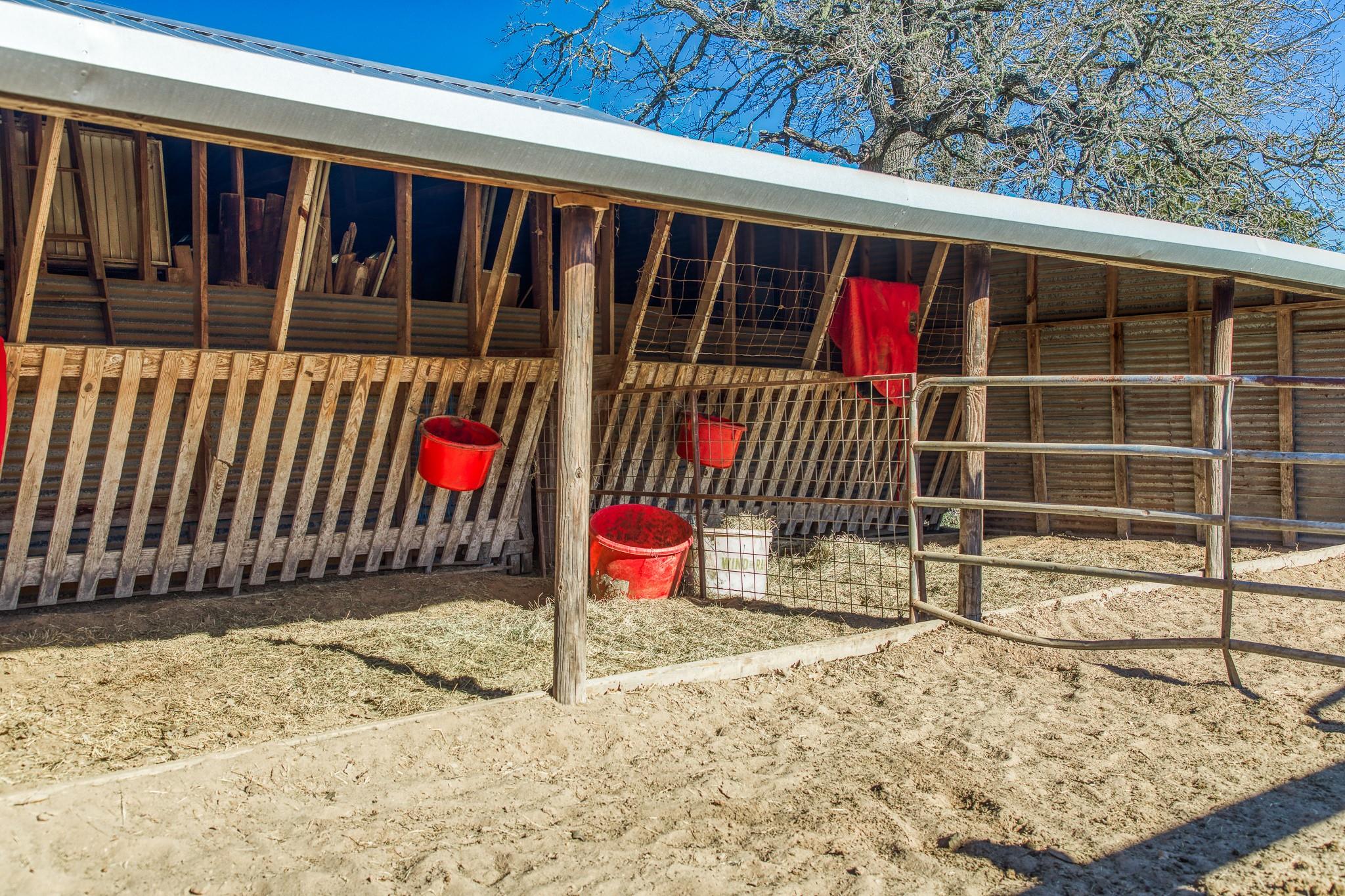 9354 Fm-2780, Burton, TX 77835