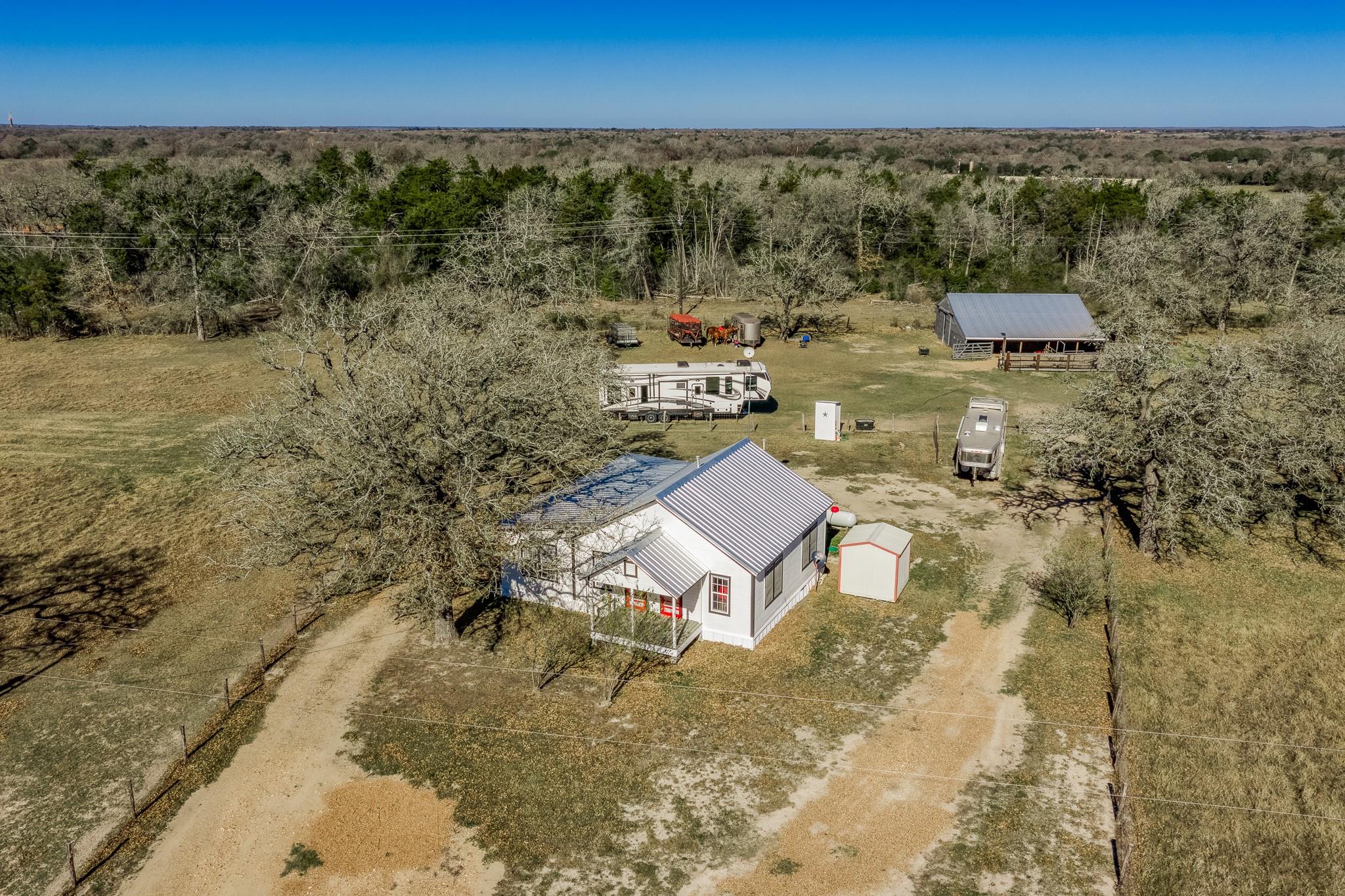 9354 Fm-2780, Burton, TX 77835