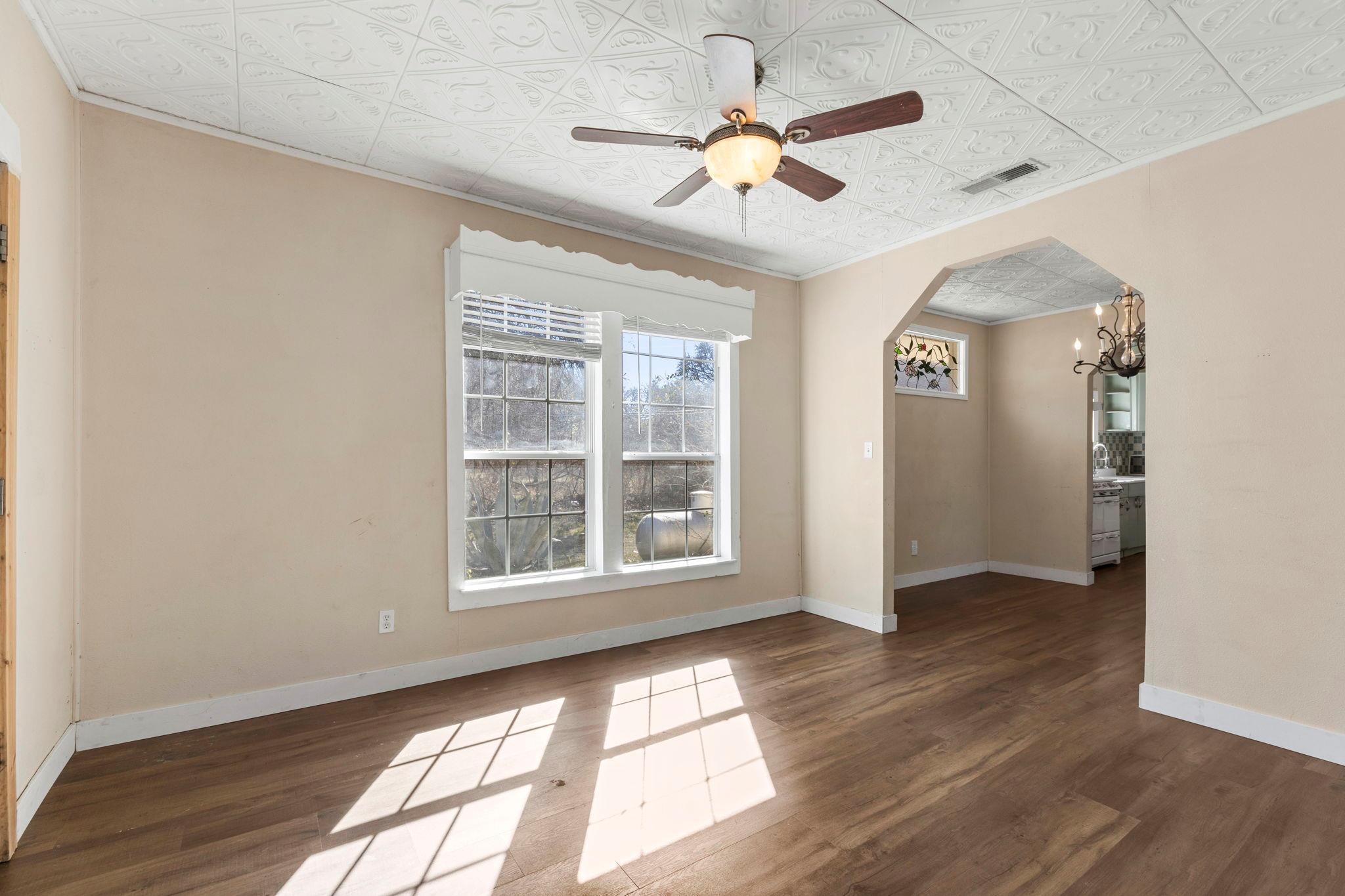 92 Sunrise St, Lytton Springs, TX 78616