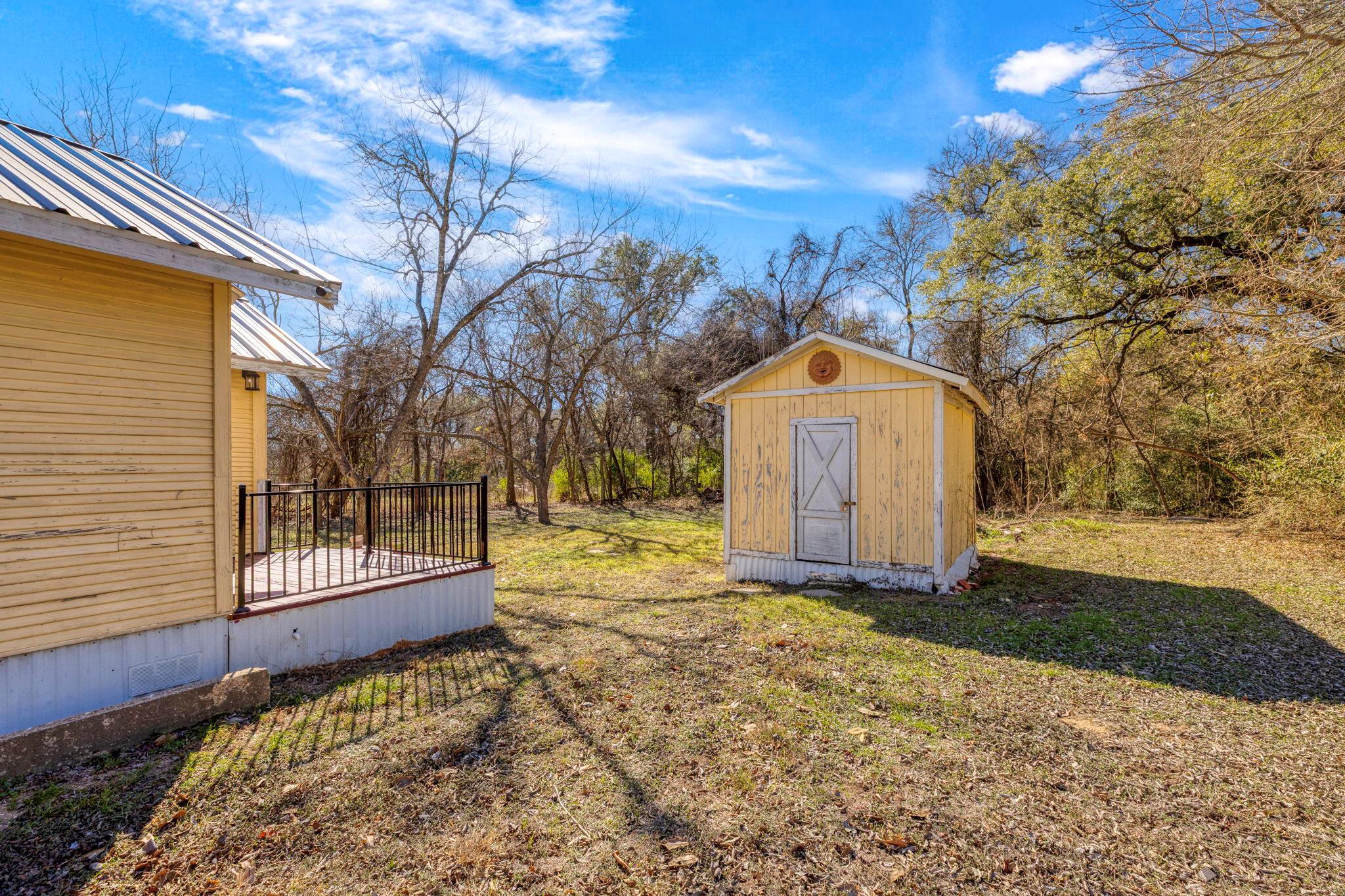 92 Sunrise St, Lytton Springs, TX 78616