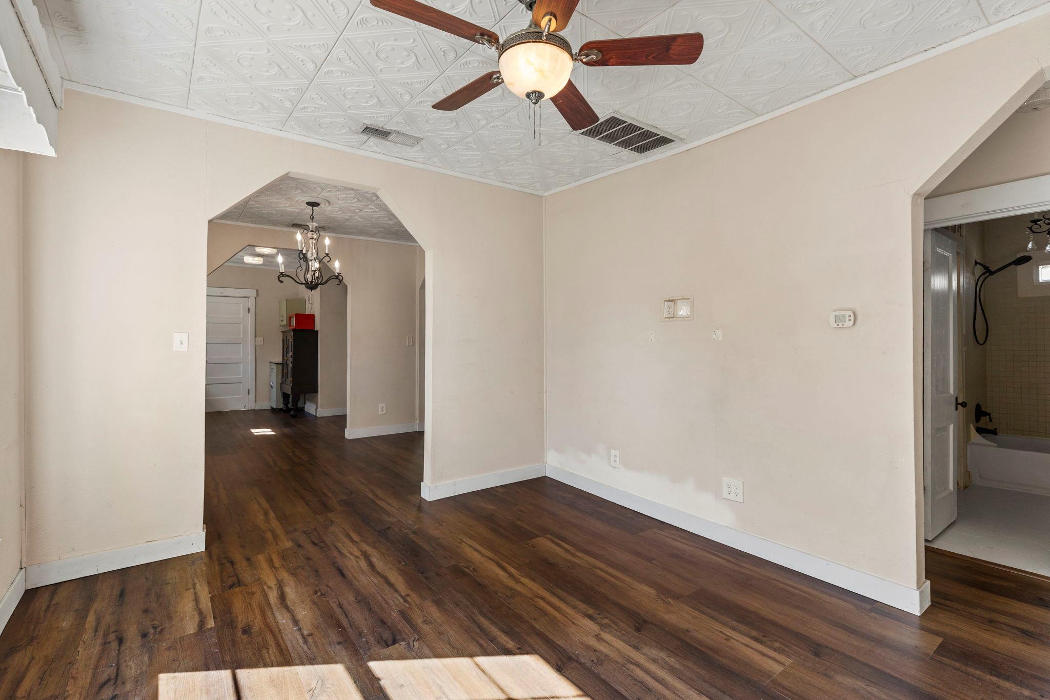 92 Sunrise St, Lytton Springs, TX 78616