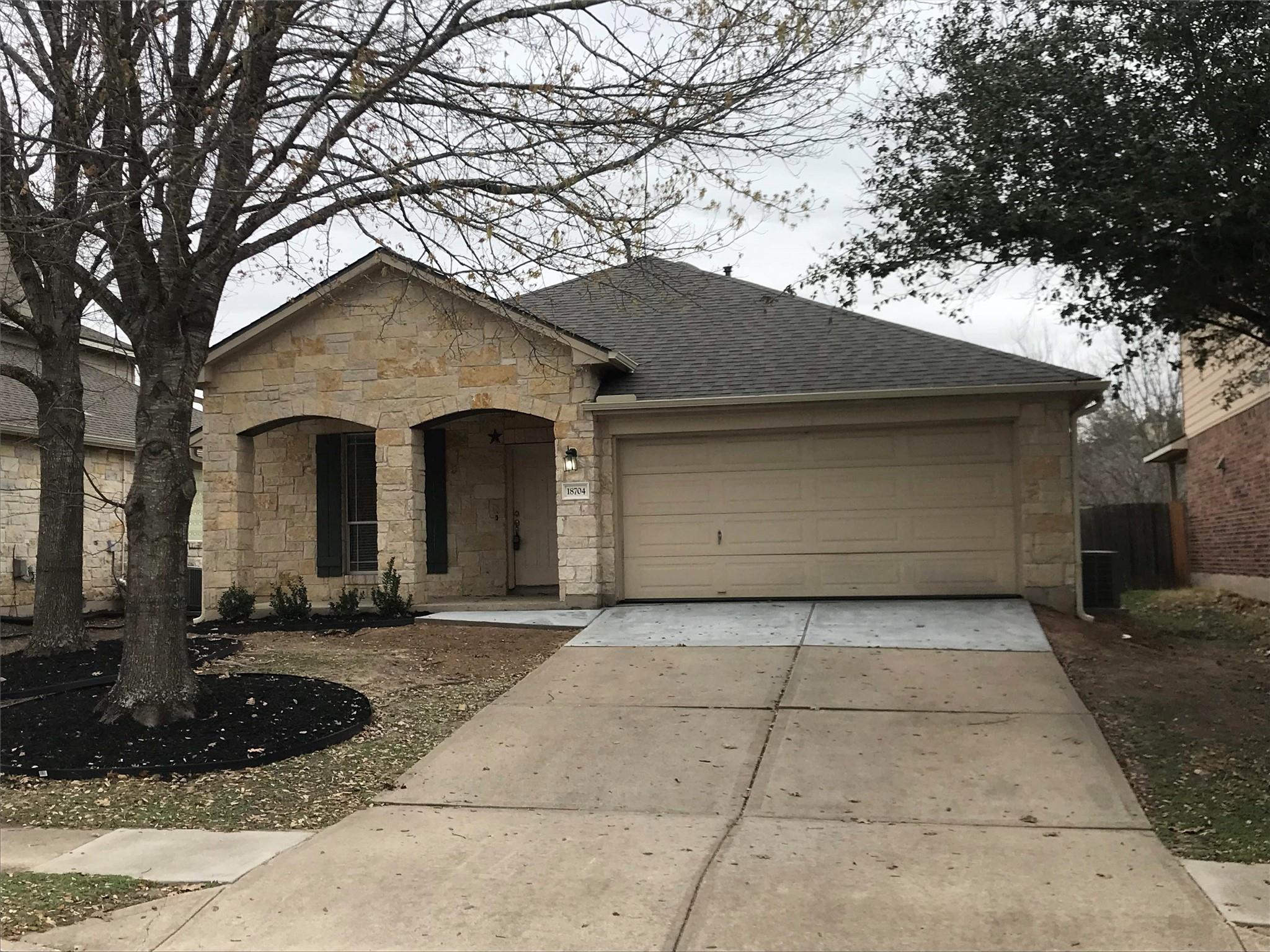 18704 Dry Pond Dr, Pflugerville, TX 78660