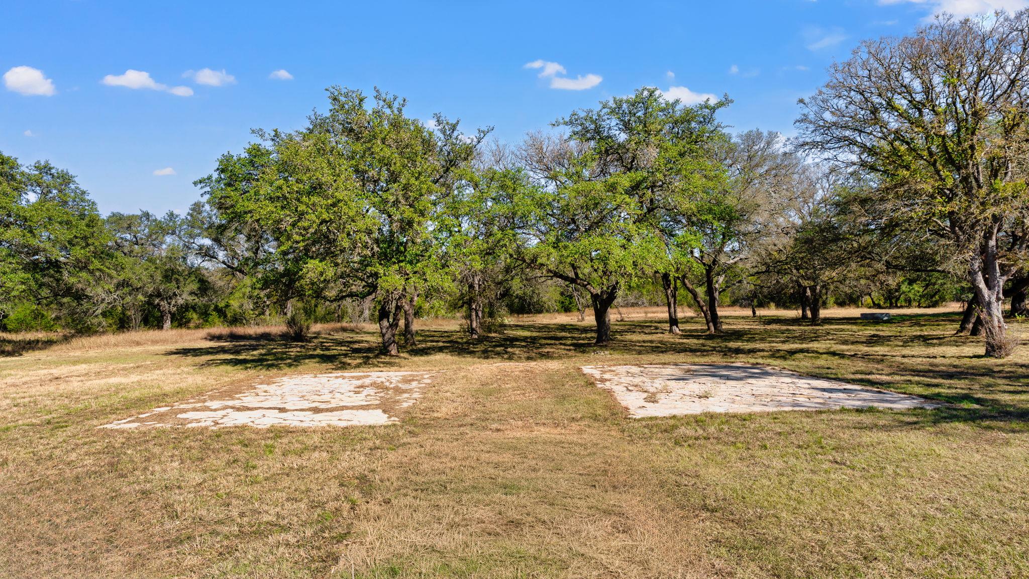 25711 Hamilton Pool Rd, Round Mountain, TX 78663