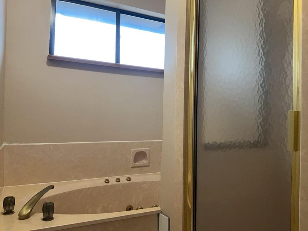 2004 Walsh Dr, Round Rock, TX 78681