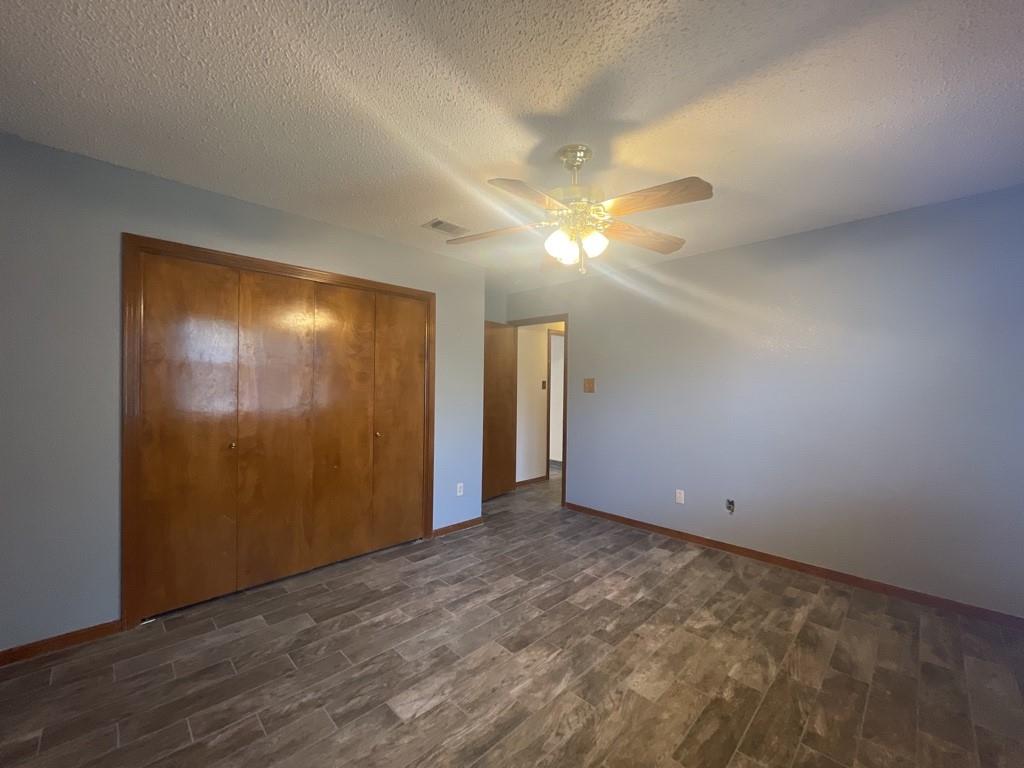 2004 Walsh Dr, Round Rock, TX 78681