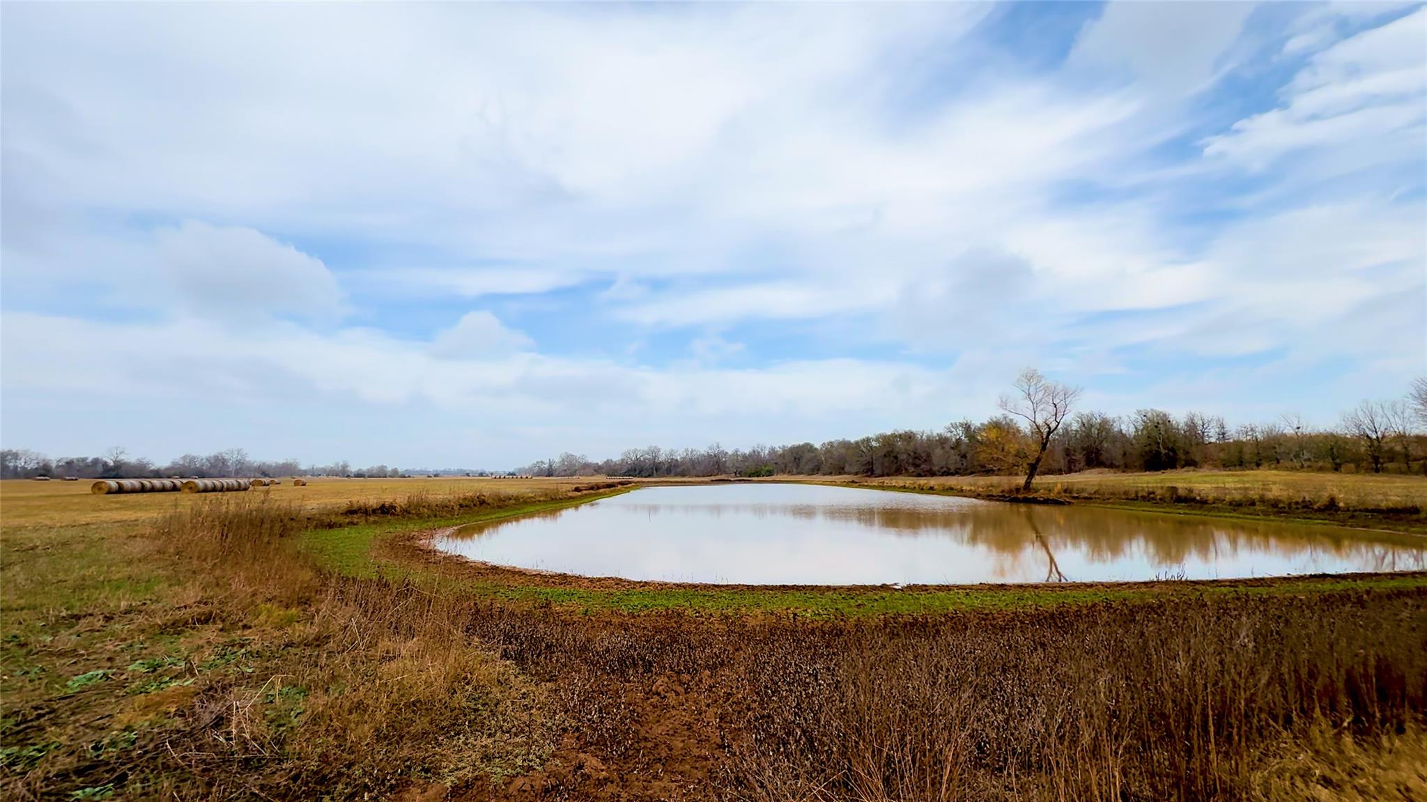 531 Highway 71 W, Smithville, TX 78957