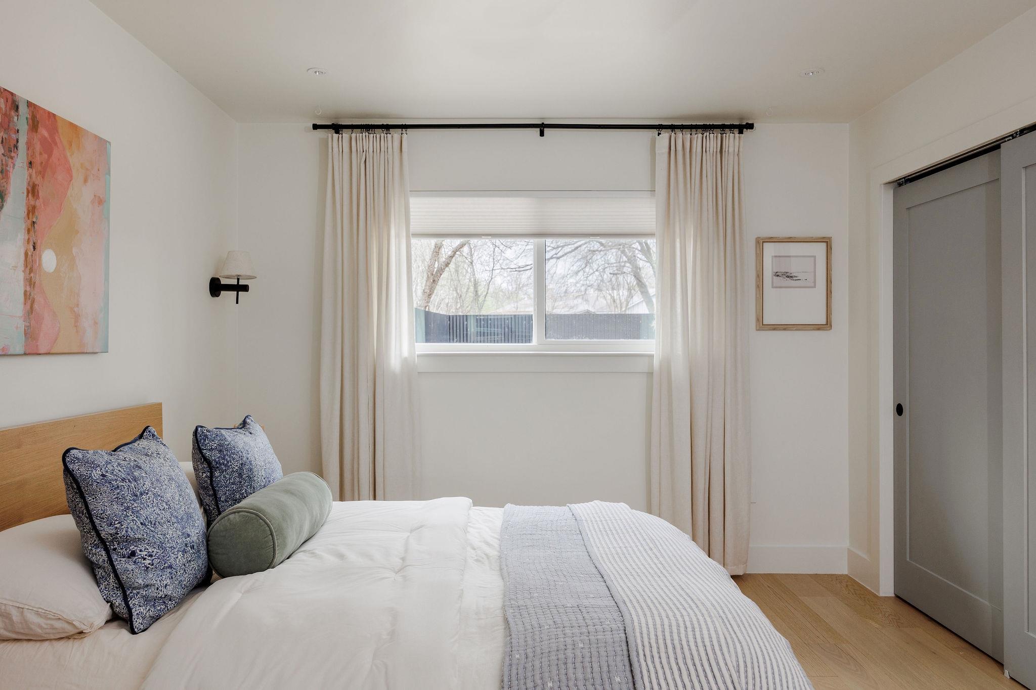 2220 E Stassney Ln # B, Austin, TX 78744