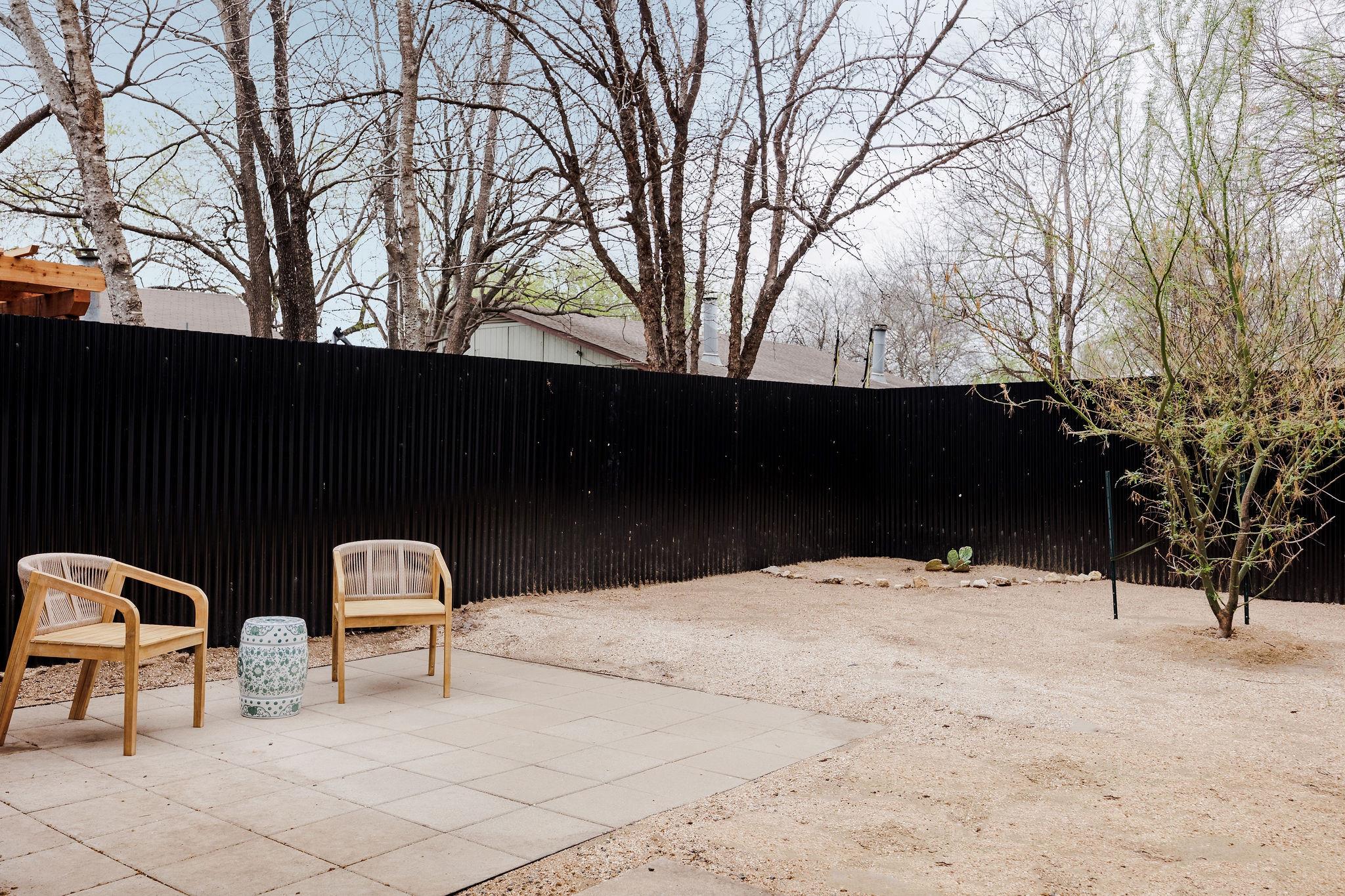 2220 E Stassney Ln # B, Austin, TX 78744