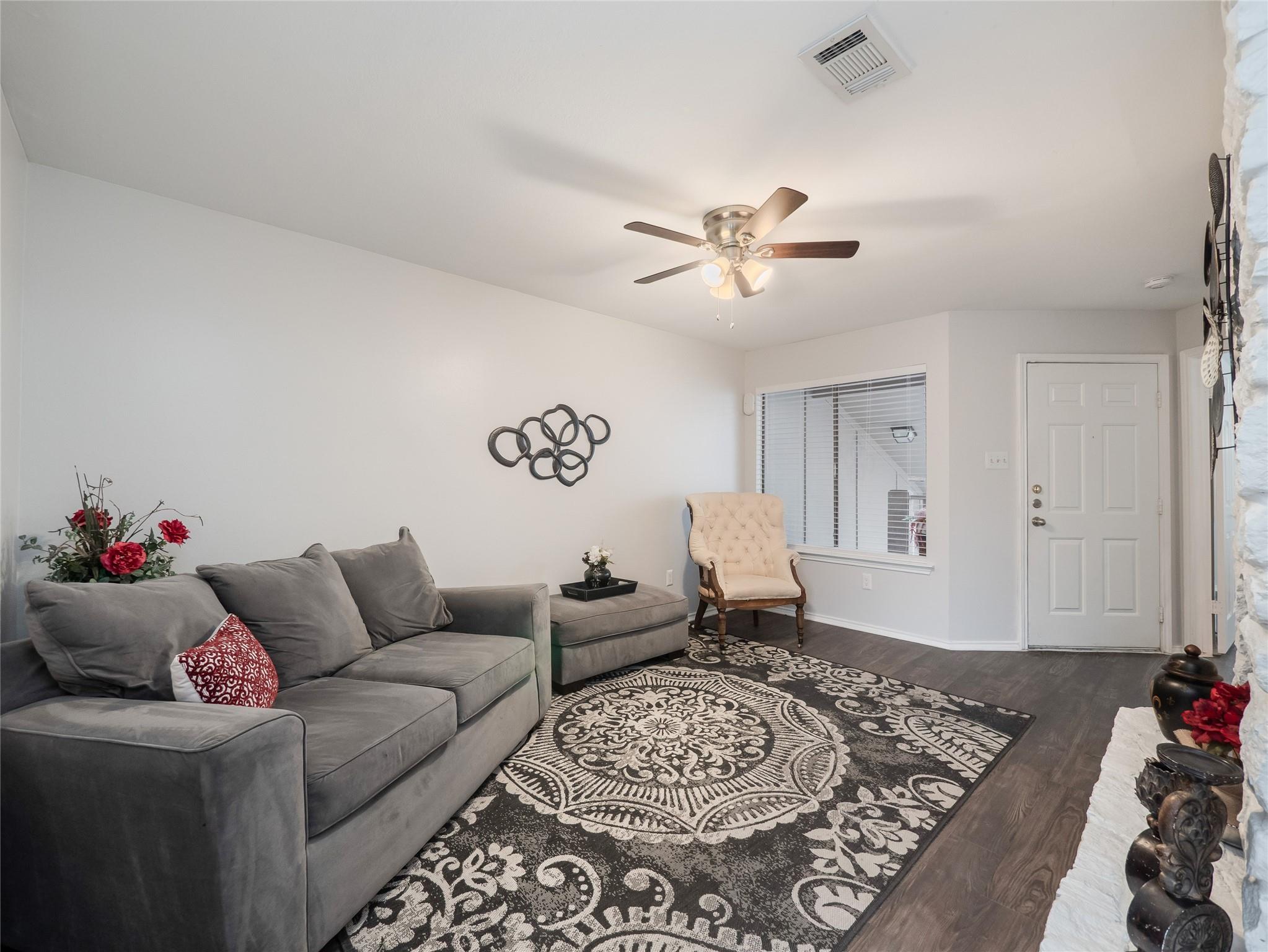 1740 Timber Ridge Rd # 132, Austin, TX 78741