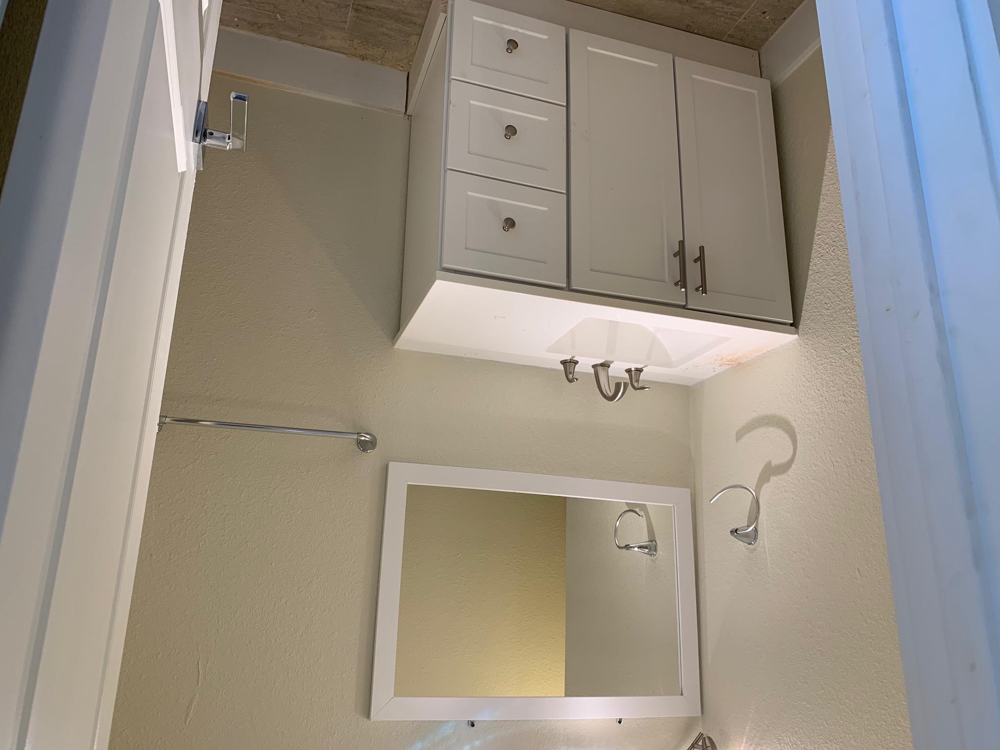 1412 Vargas Rd # B, Austin, TX 78741