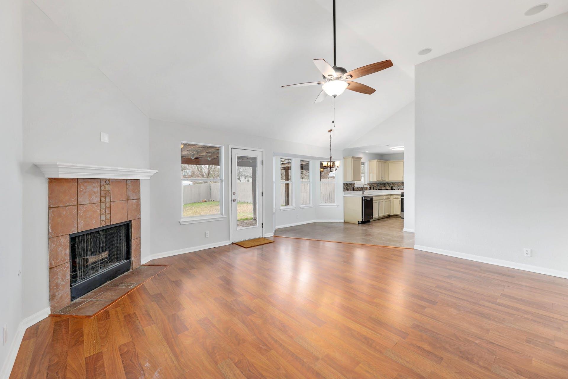 214 Crystal Knoll Blvd, Georgetown, TX 78626