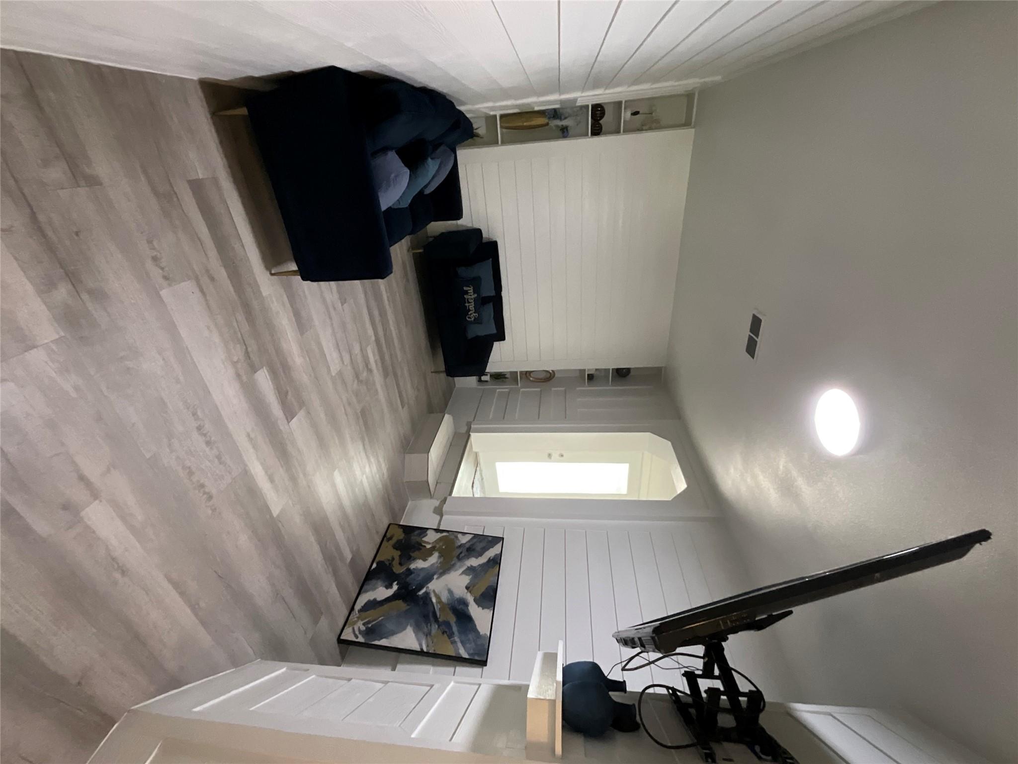 14902 Nuttall Dr, Austin, TX 78724