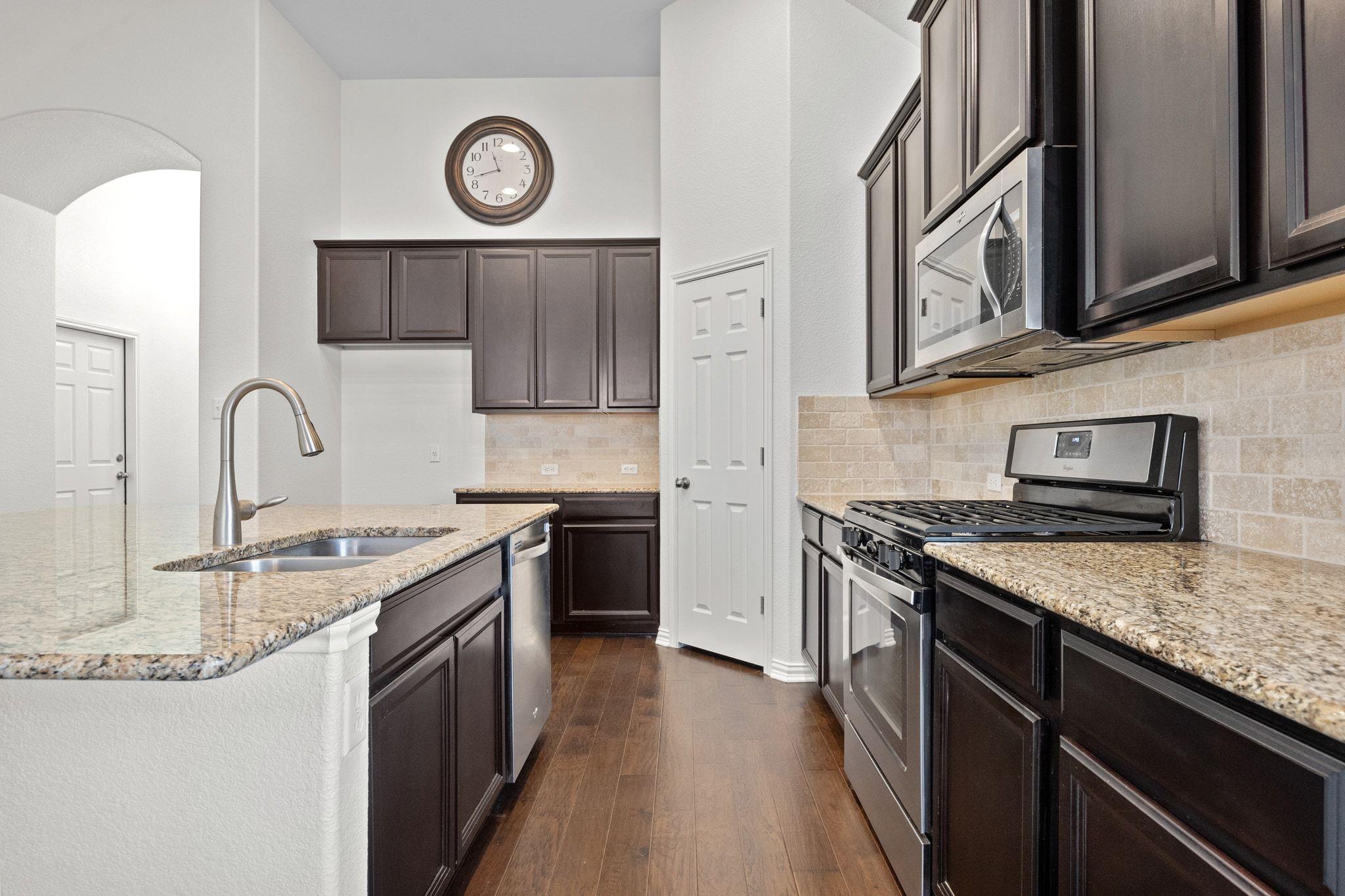 228 Sangiovese St, Leander, TX 78641