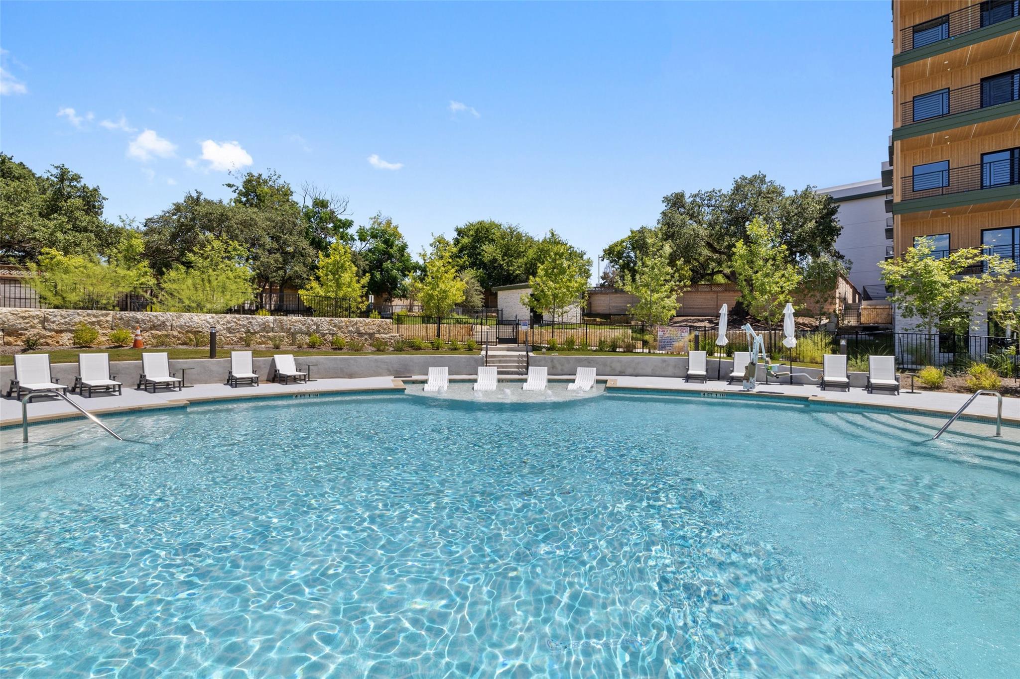 4802 S Congress Ave # 403, Austin, TX 78745