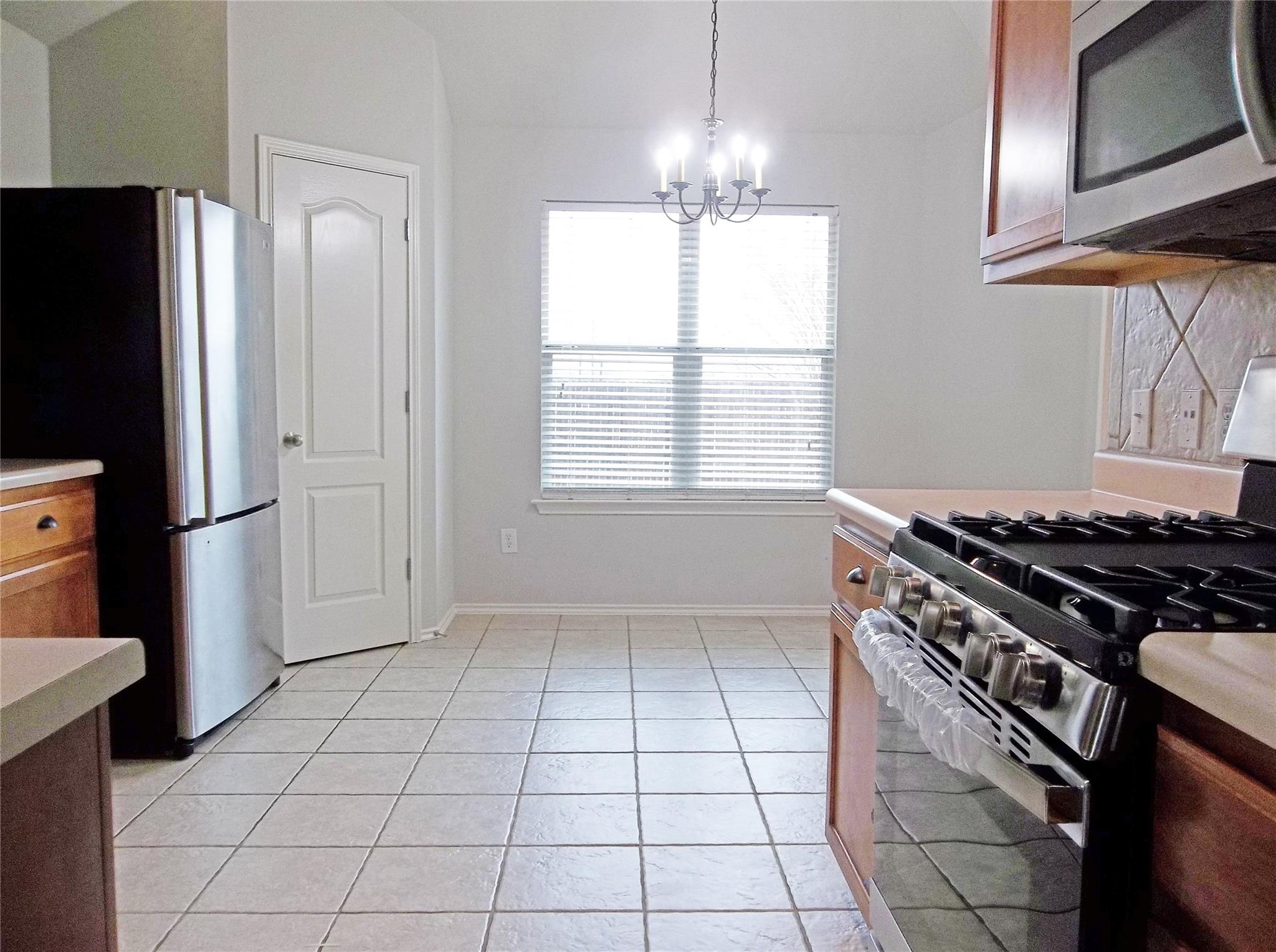 110 Fossil Trl, Leander, TX 78641