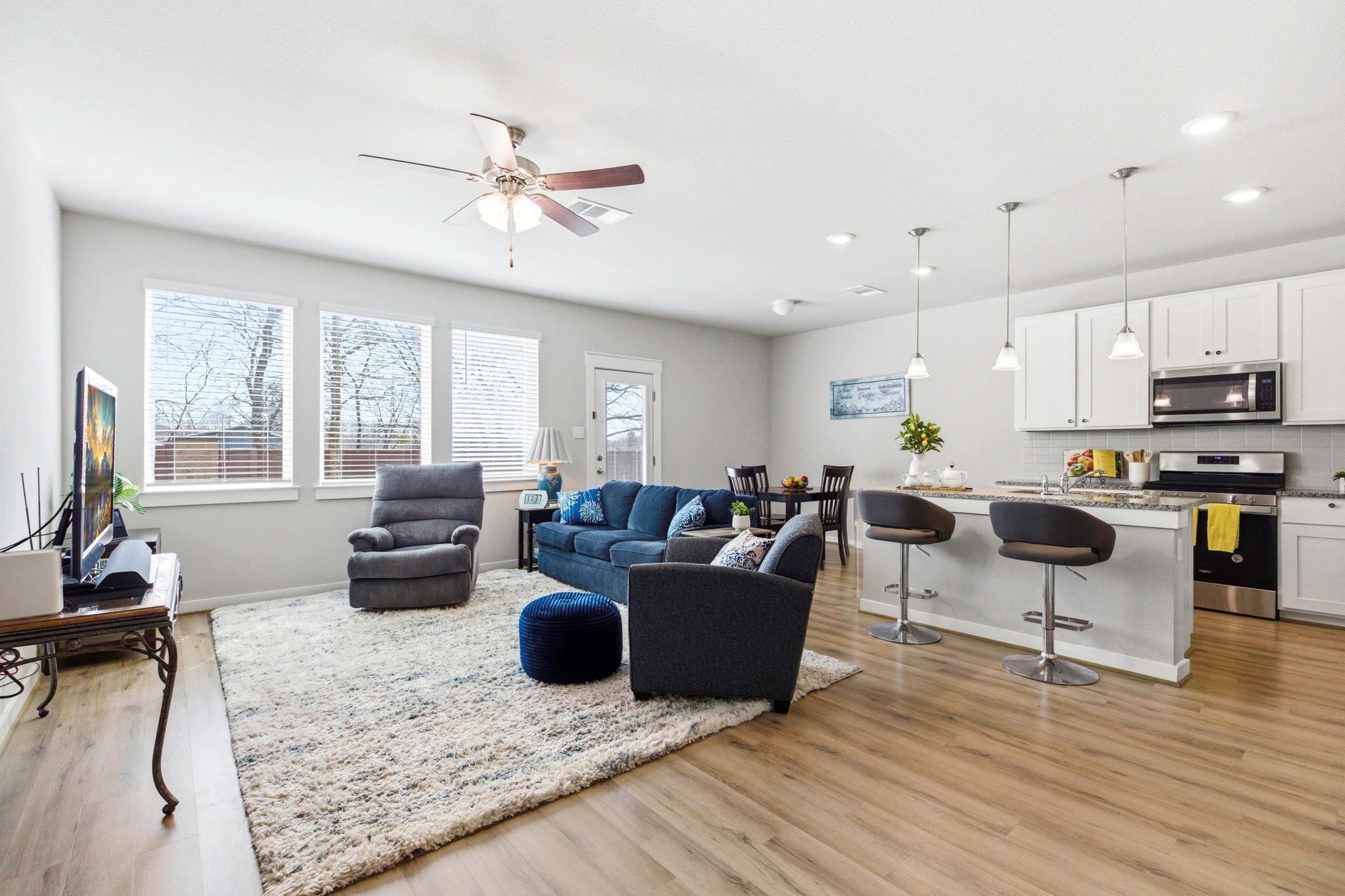 17205 Leafroller Dr # B, Pflugerville, TX 78660