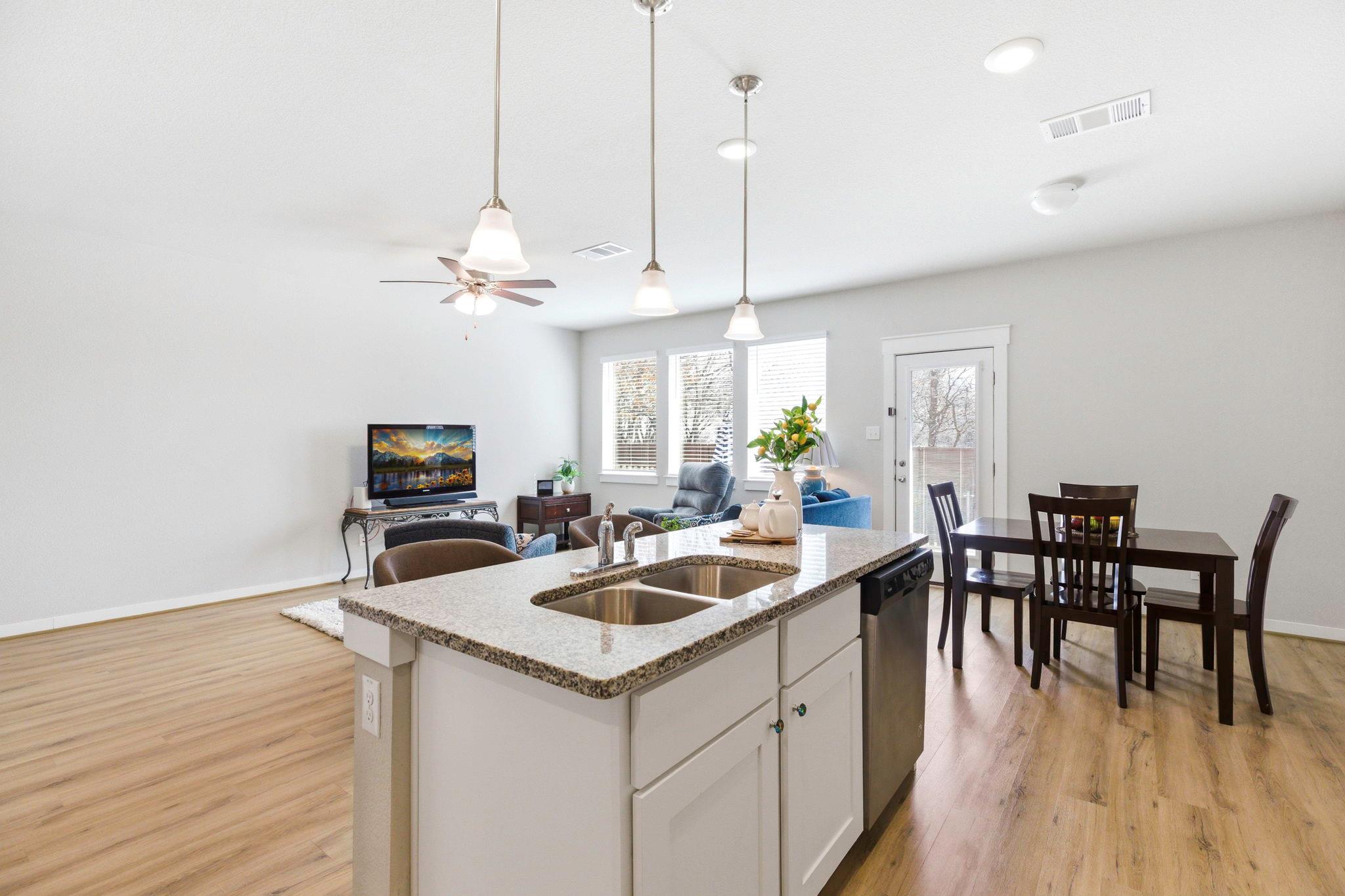 17205 Leafroller Dr # B, Pflugerville, TX 78660