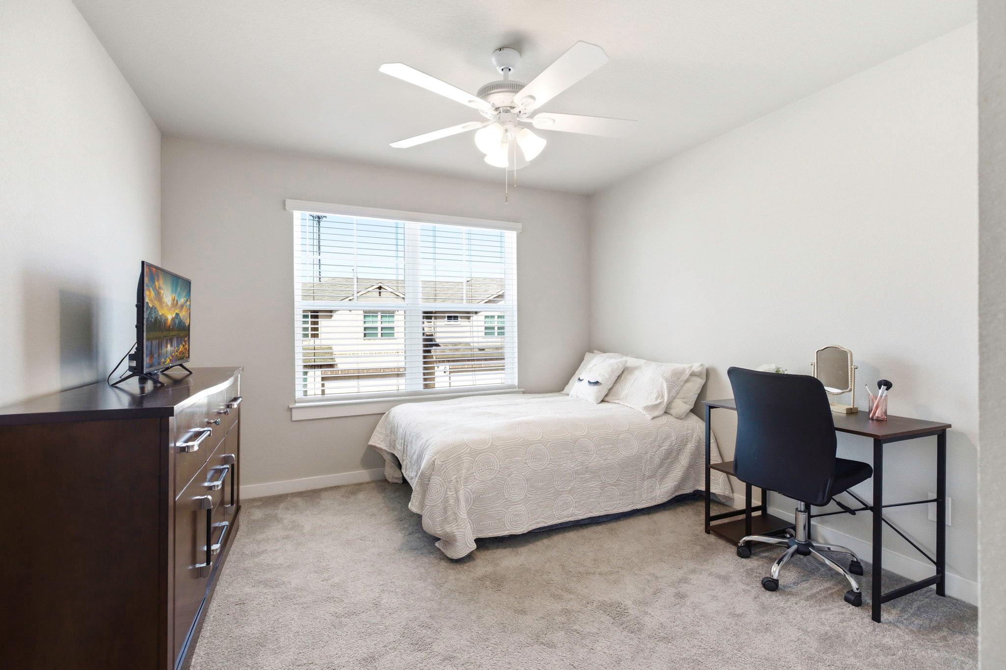 17205 Leafroller Dr # B, Pflugerville, TX 78660