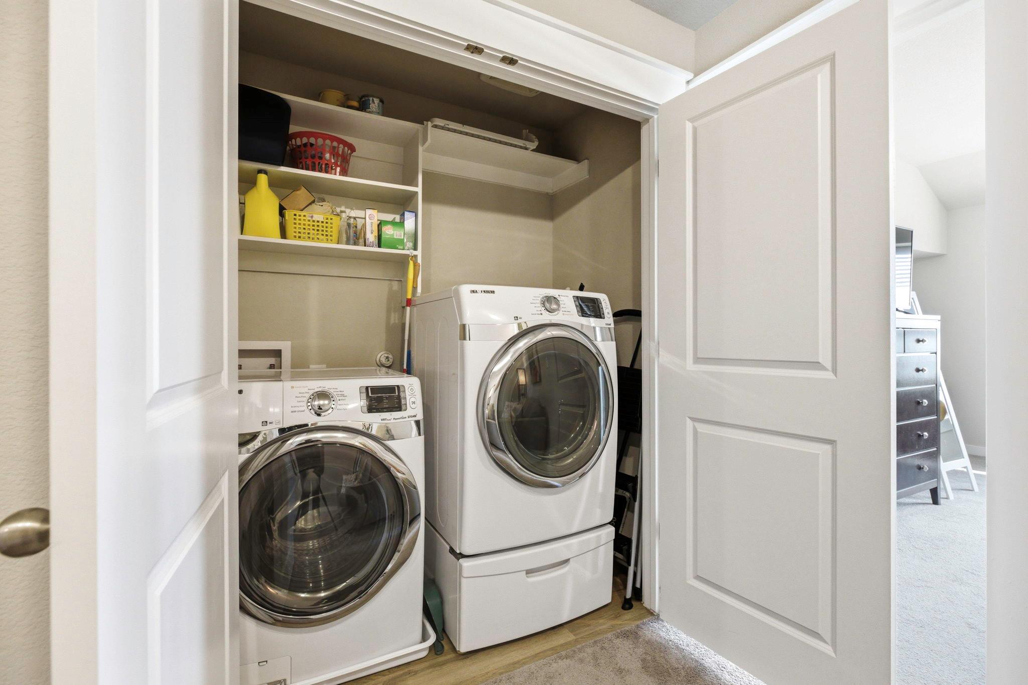 17205 Leafroller Dr # B, Pflugerville, TX 78660