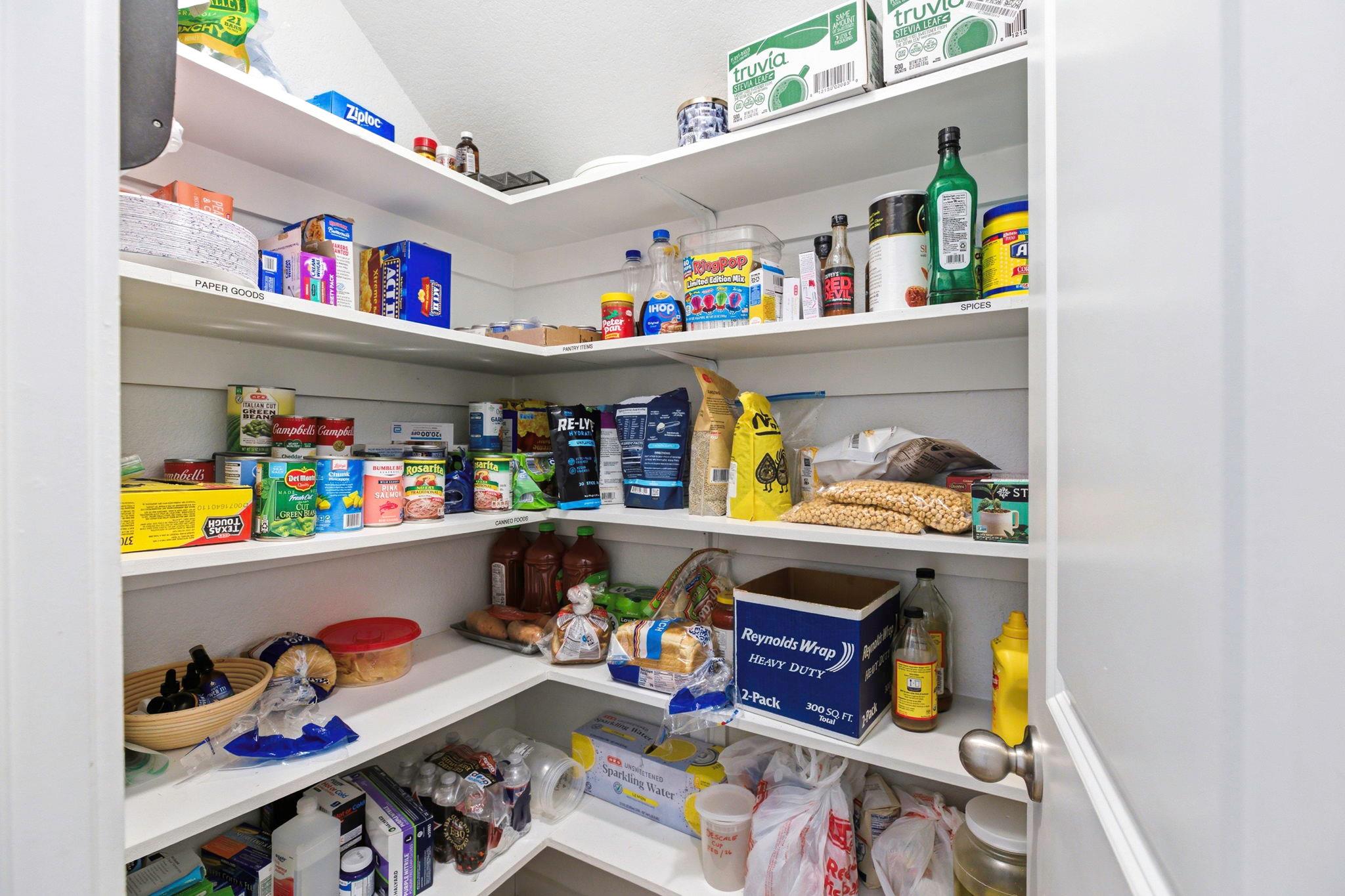 17205 Leafroller Dr # B, Pflugerville, TX 78660