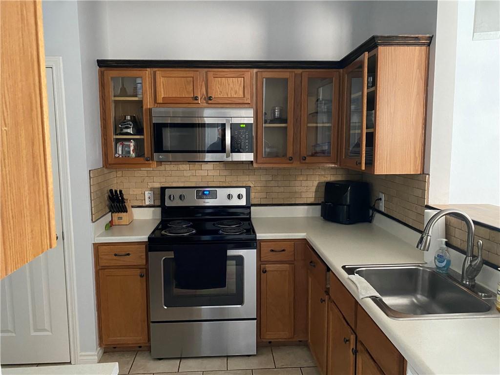 2407 Curry Loop # B, Round Rock, TX 78664