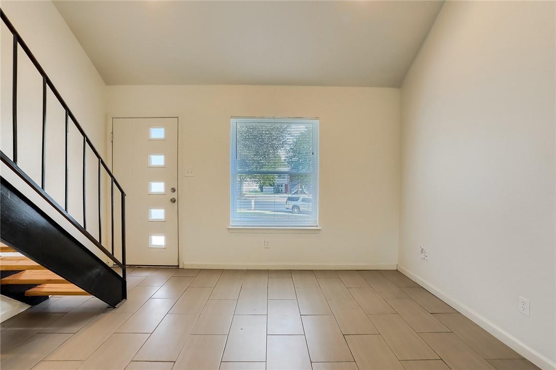 3465 Willowrun Dr # D, Austin, TX 78704