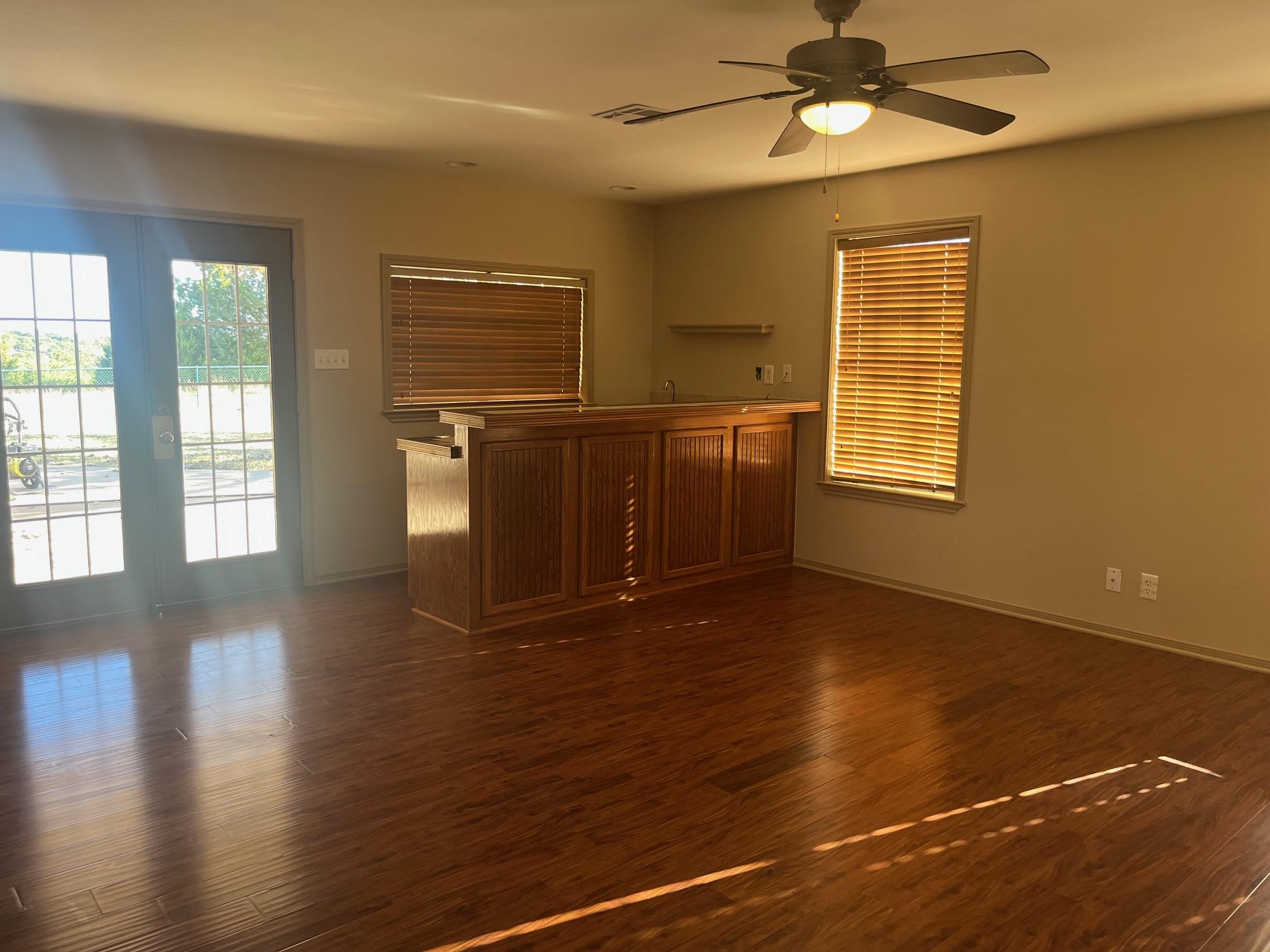 3076 County Road 1045 Rd, Lampasas, TX 76550