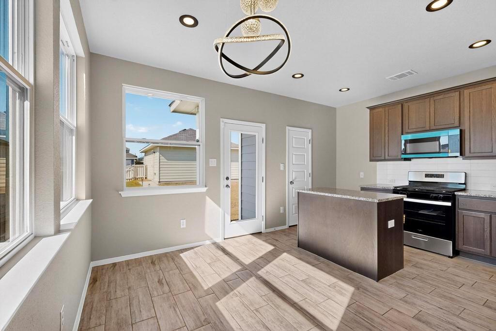 189 Fabion St, Kyle, TX 78640