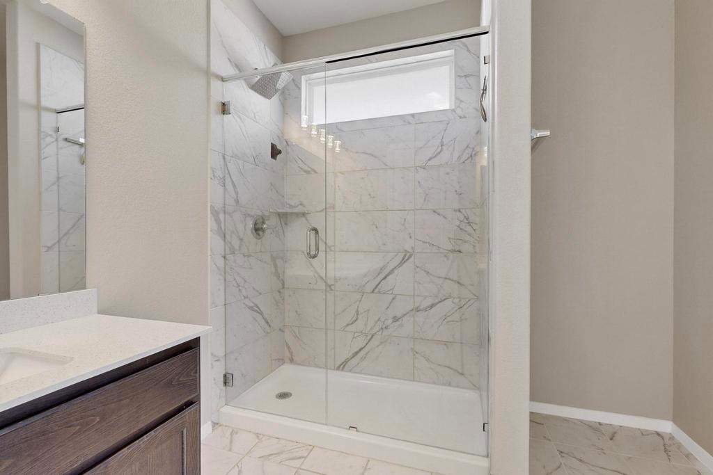 189 Fabion St, Kyle, TX 78640