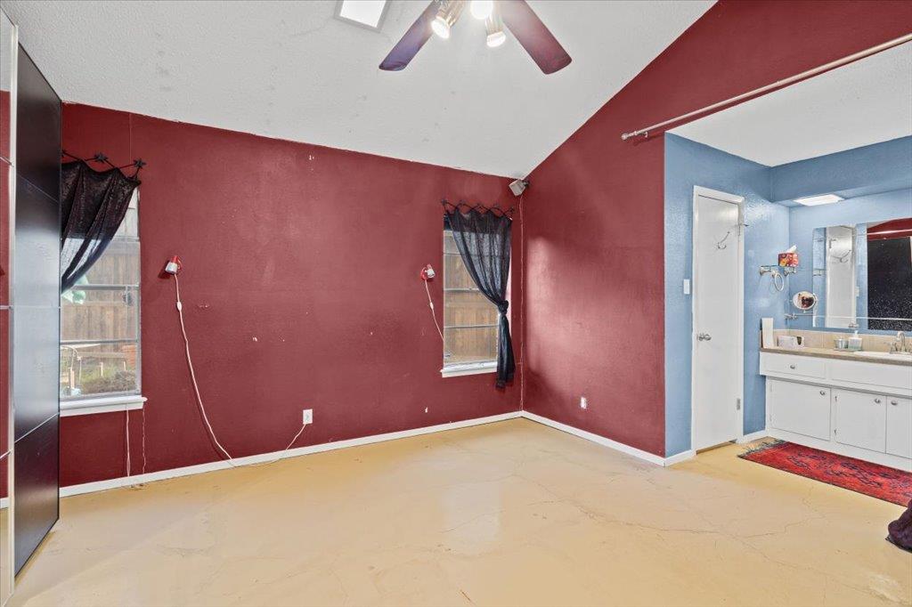 9206 Quail Field Dr, Austin, TX 78758