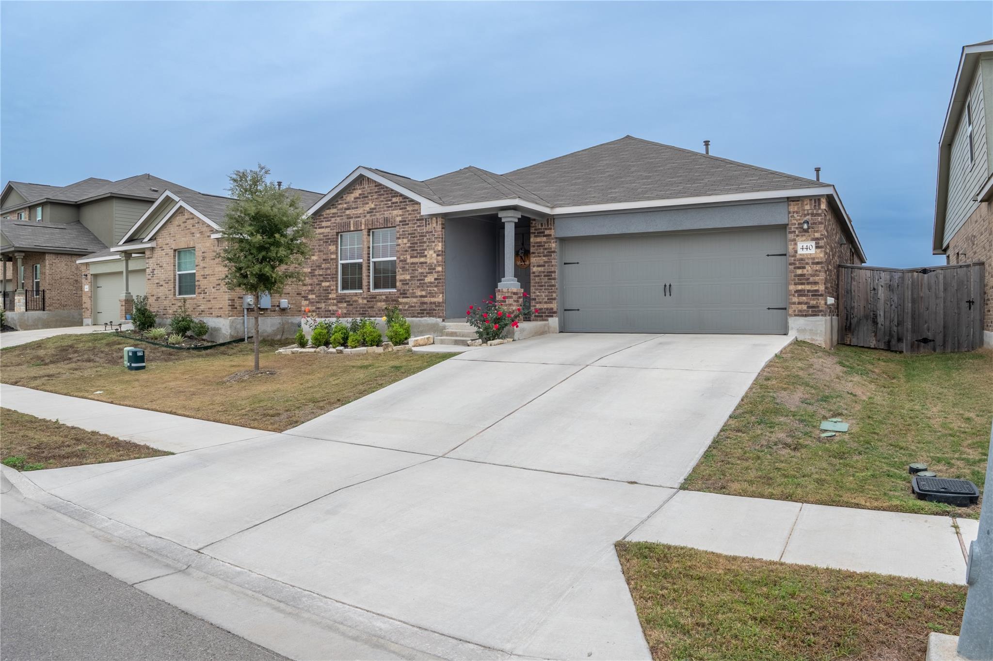440 Sebring Cir, Hutto, TX 78634