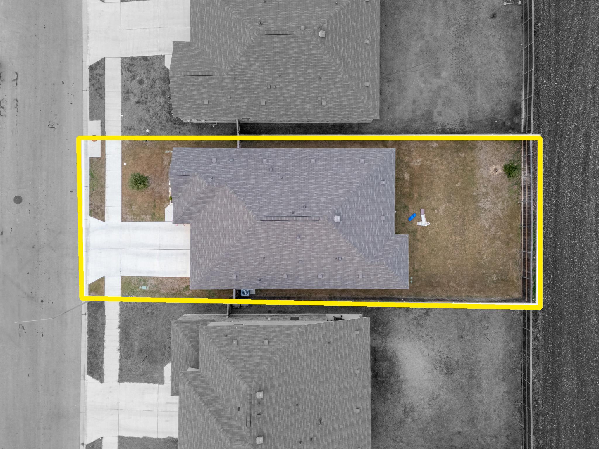 440 Sebring Cir, Hutto, TX 78634