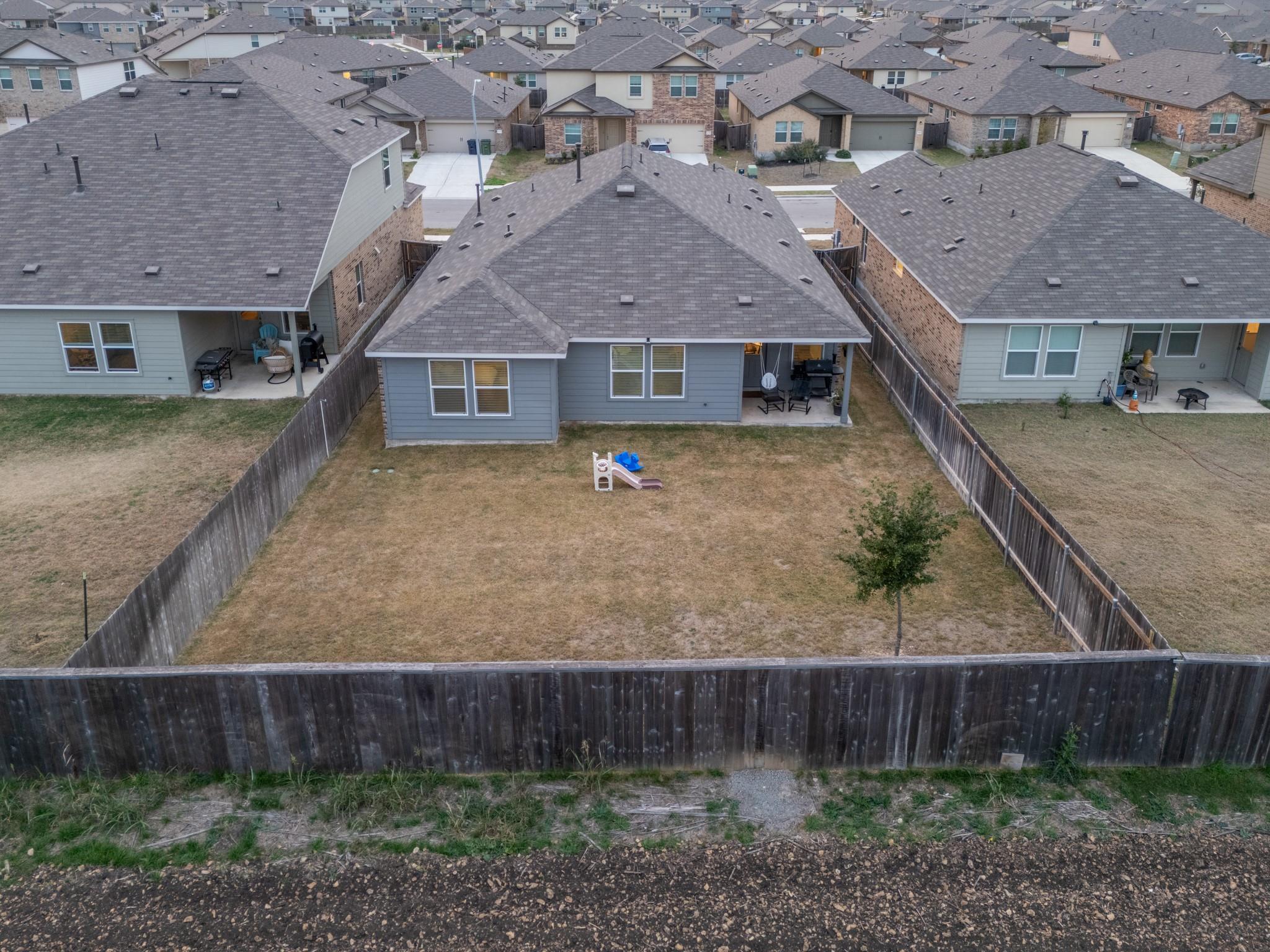 440 Sebring Cir, Hutto, TX 78634