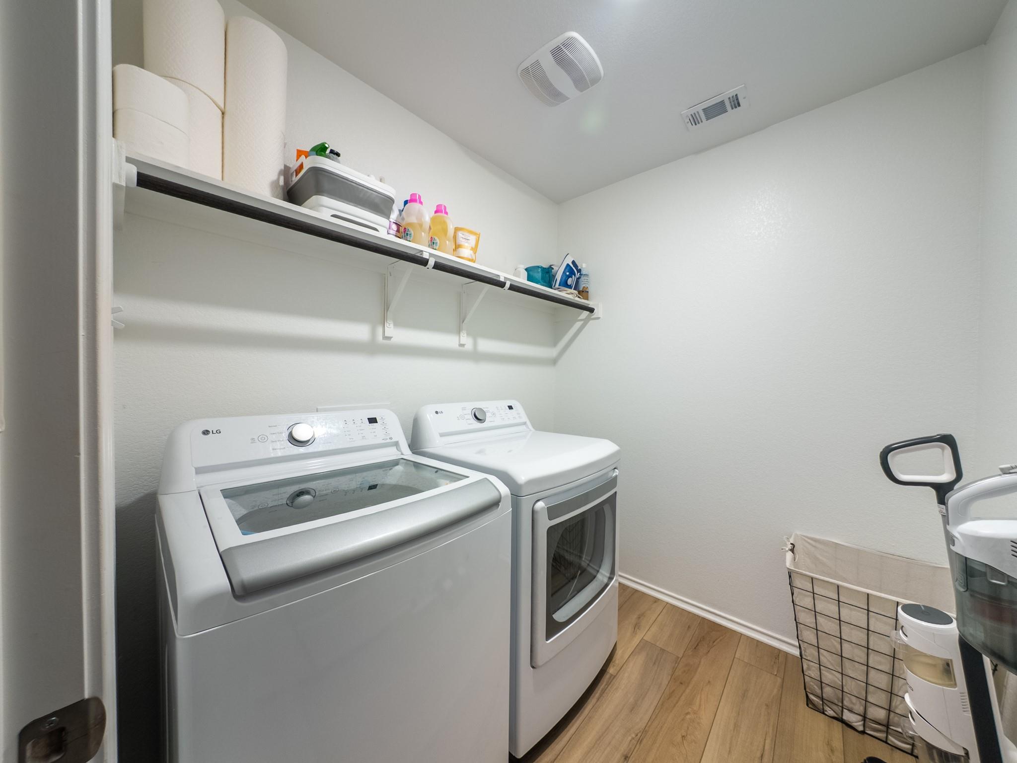 440 Sebring Cir, Hutto, TX 78634