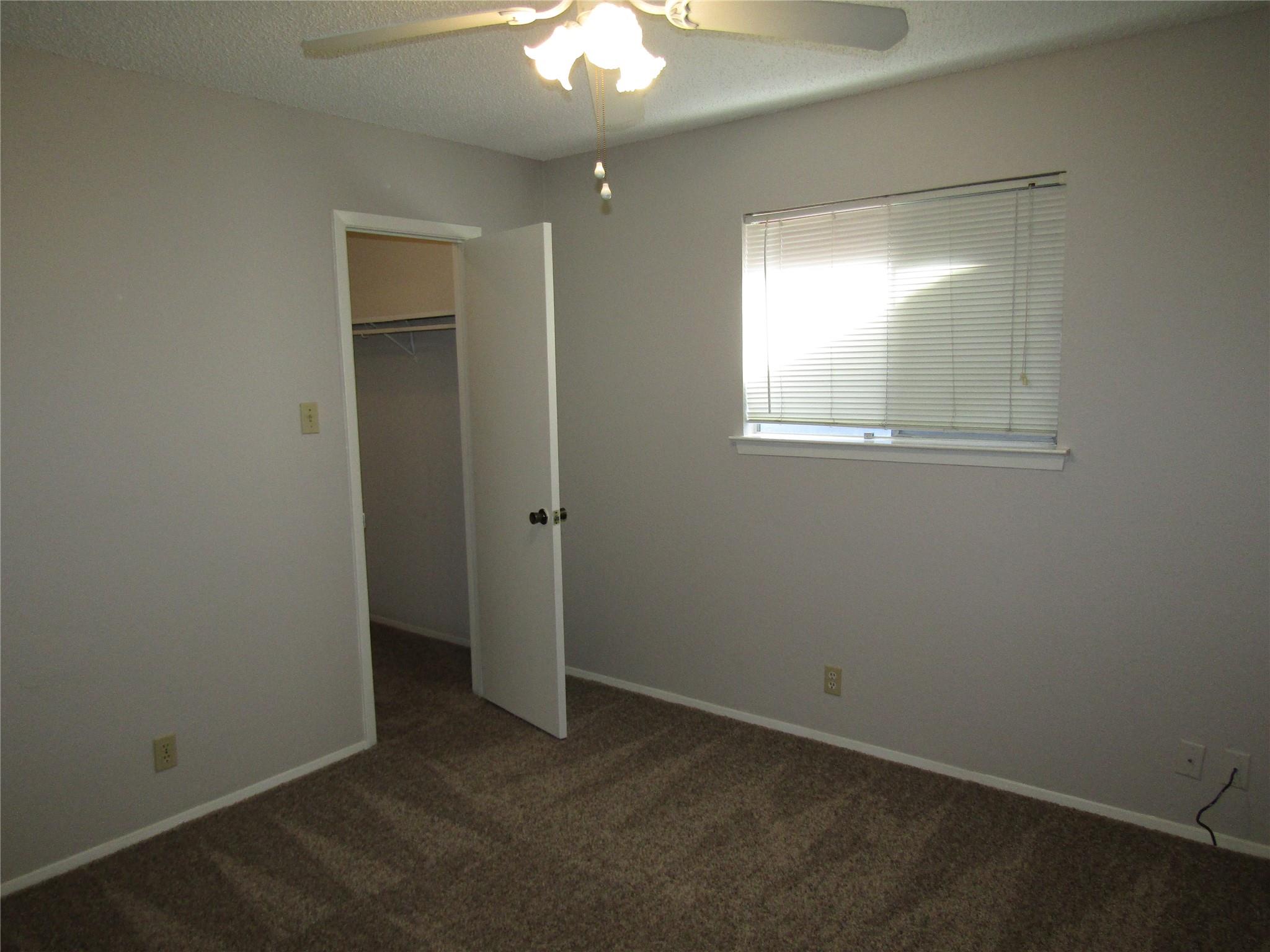 11443 Ptarmigan Dr, Austin, TX 78758