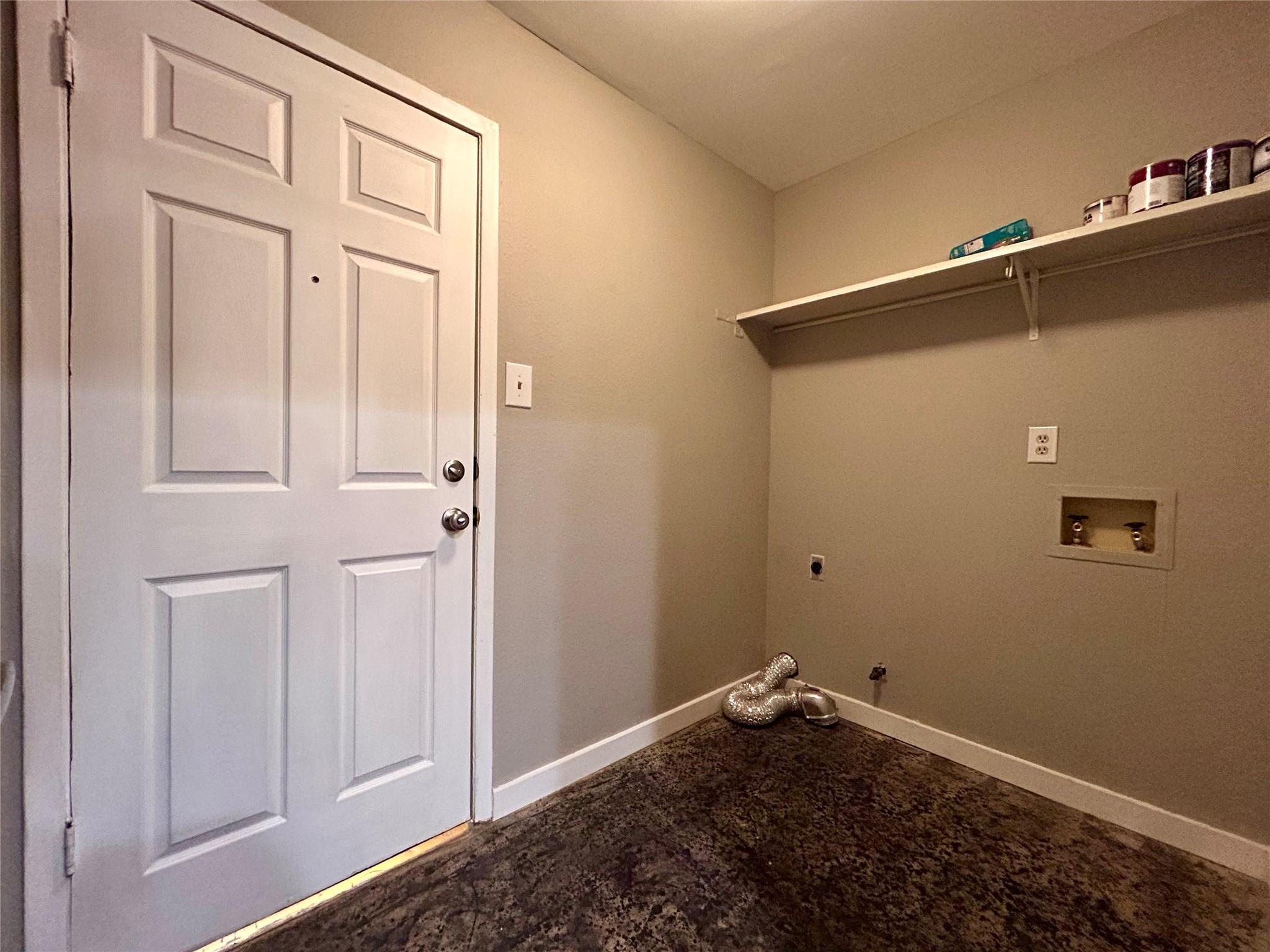 11443 Ptarmigan Dr, Austin, TX 78758