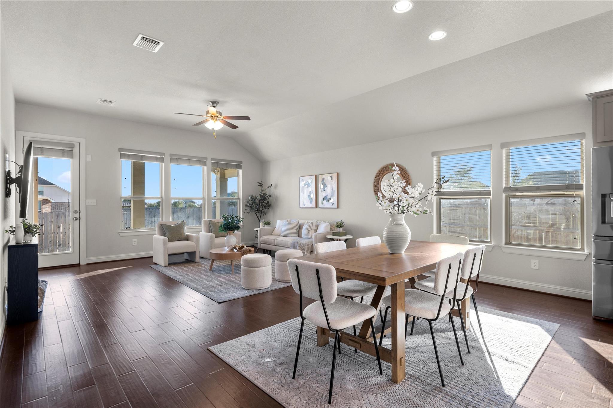 5831 Carrara Pass, Round Rock, TX 78665