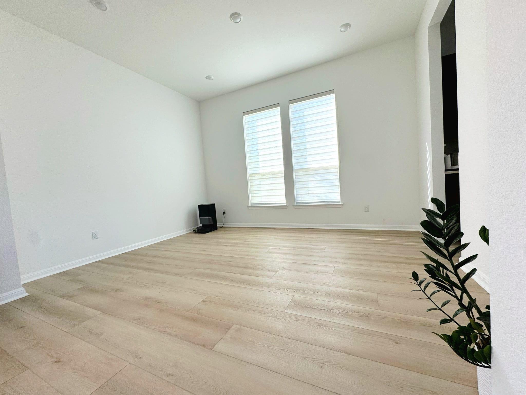 2300 Sondrio Bnd, Leander, TX 78641