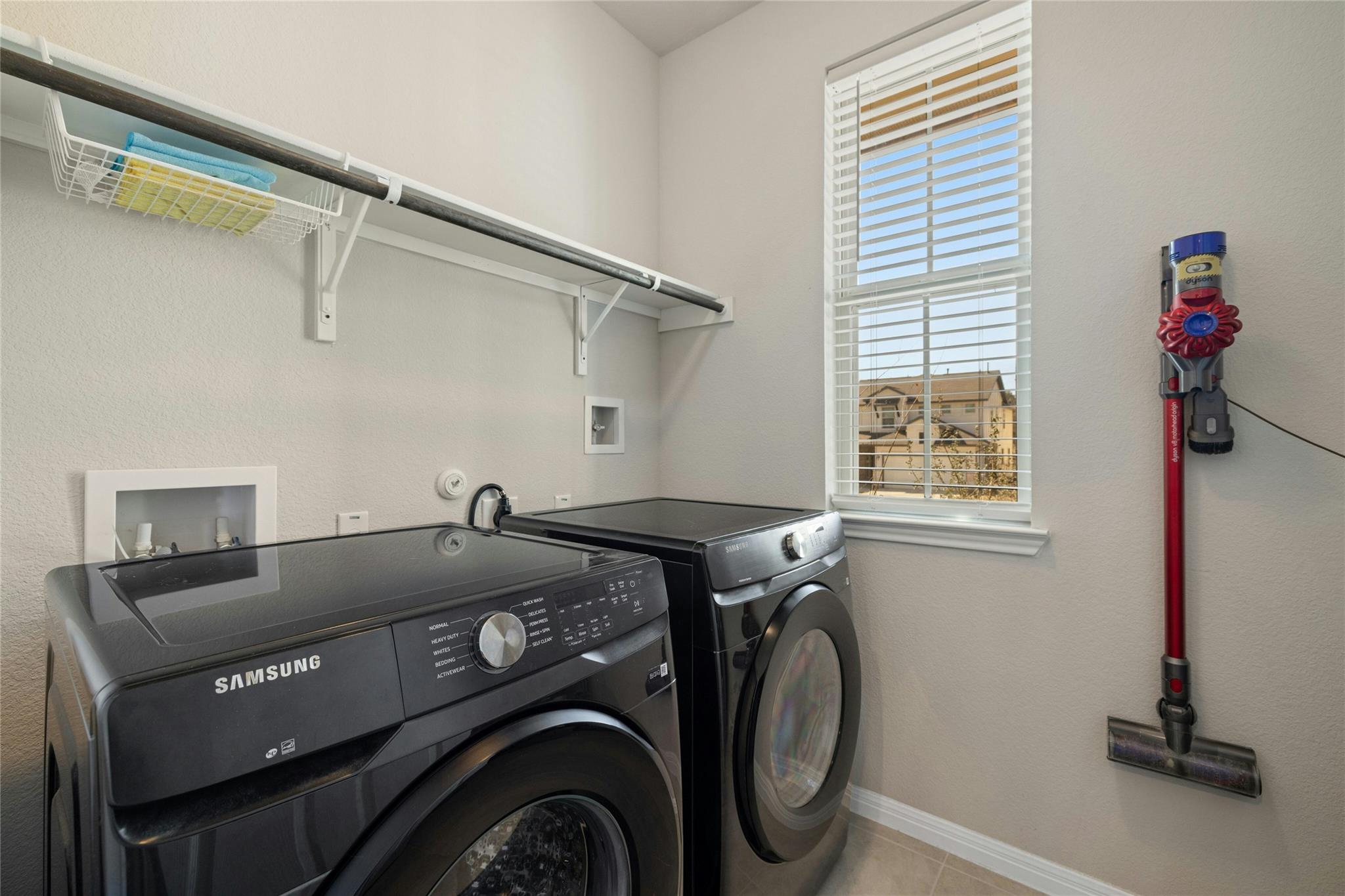 436 Staunton Dr, Leander, TX 78641