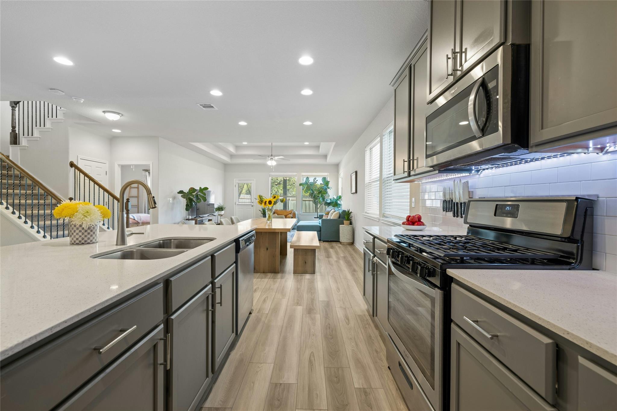 436 Staunton Dr, Leander, TX 78641