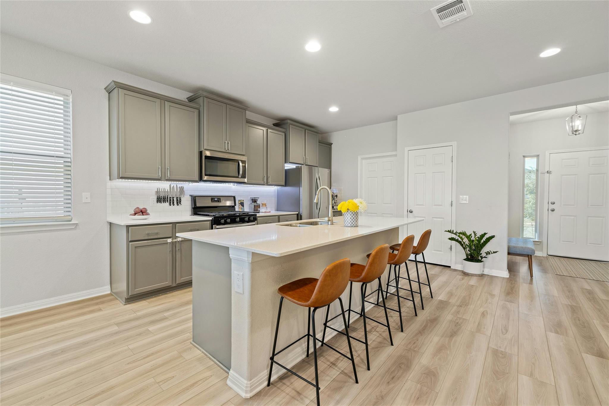 436 Staunton Dr, Leander, TX 78641