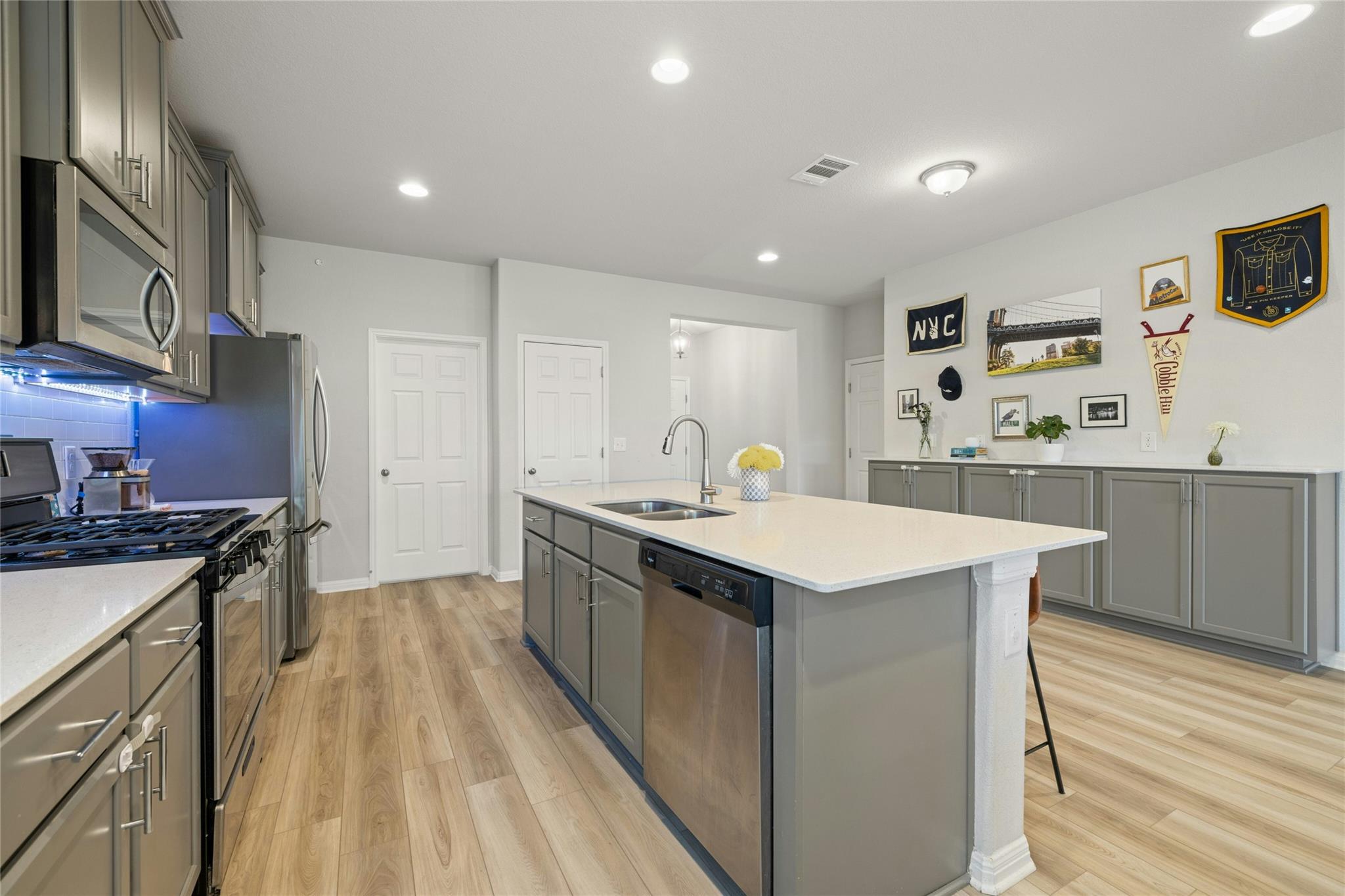 436 Staunton Dr, Leander, TX 78641