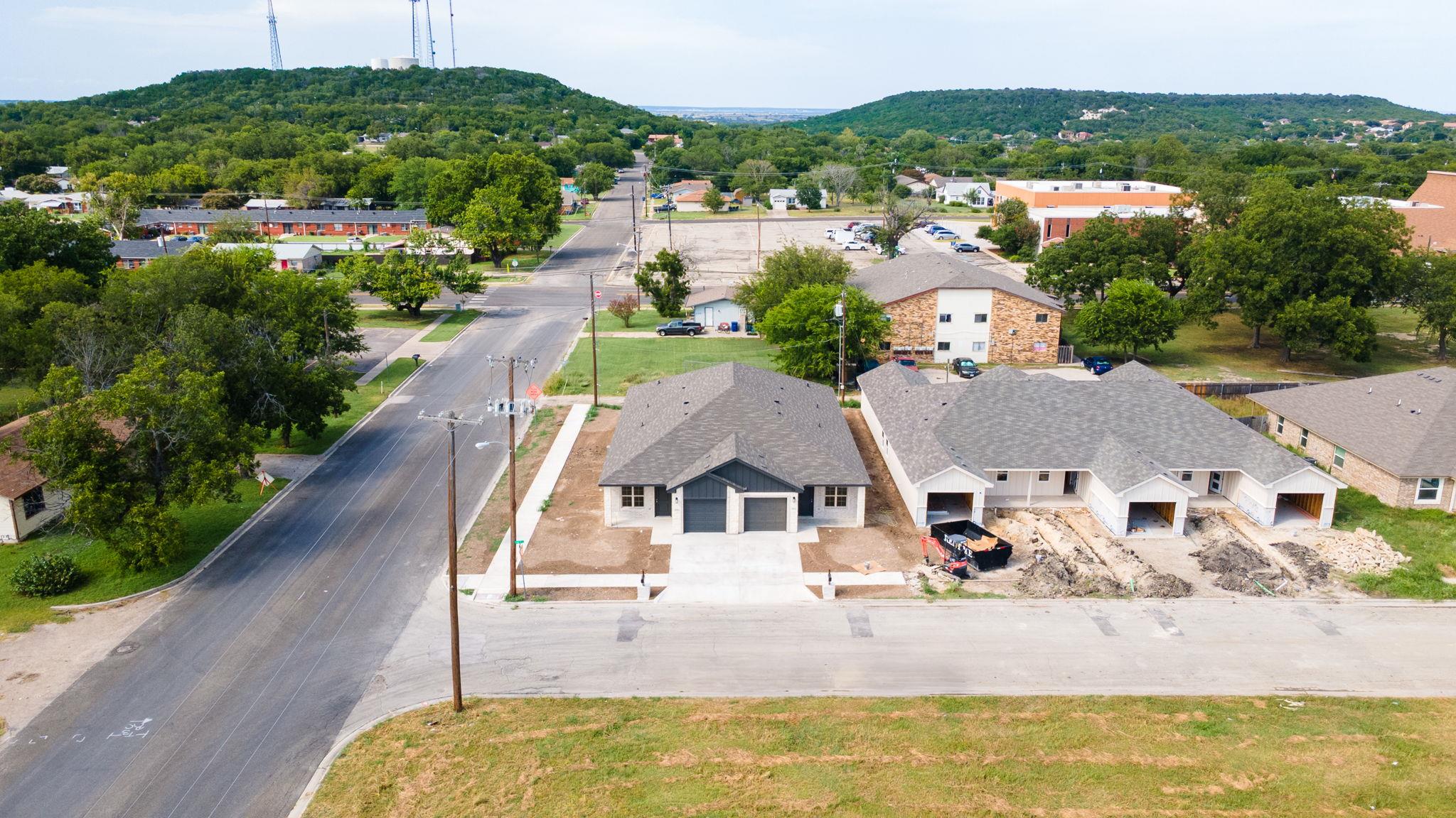 414 W Avenue C Ave, Copperas Cove, TX 76522