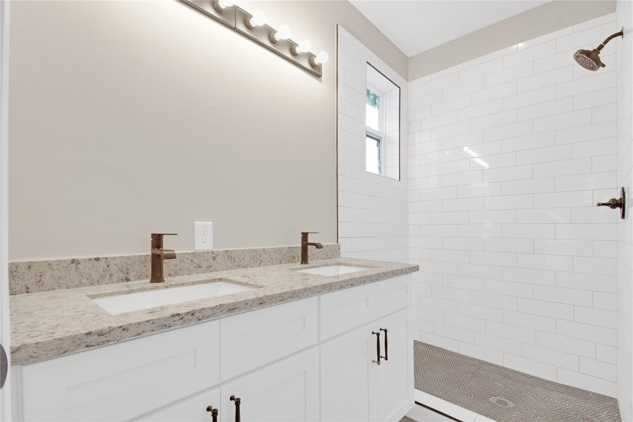 4913 Single Shot #B Cir, Austin, TX 78723