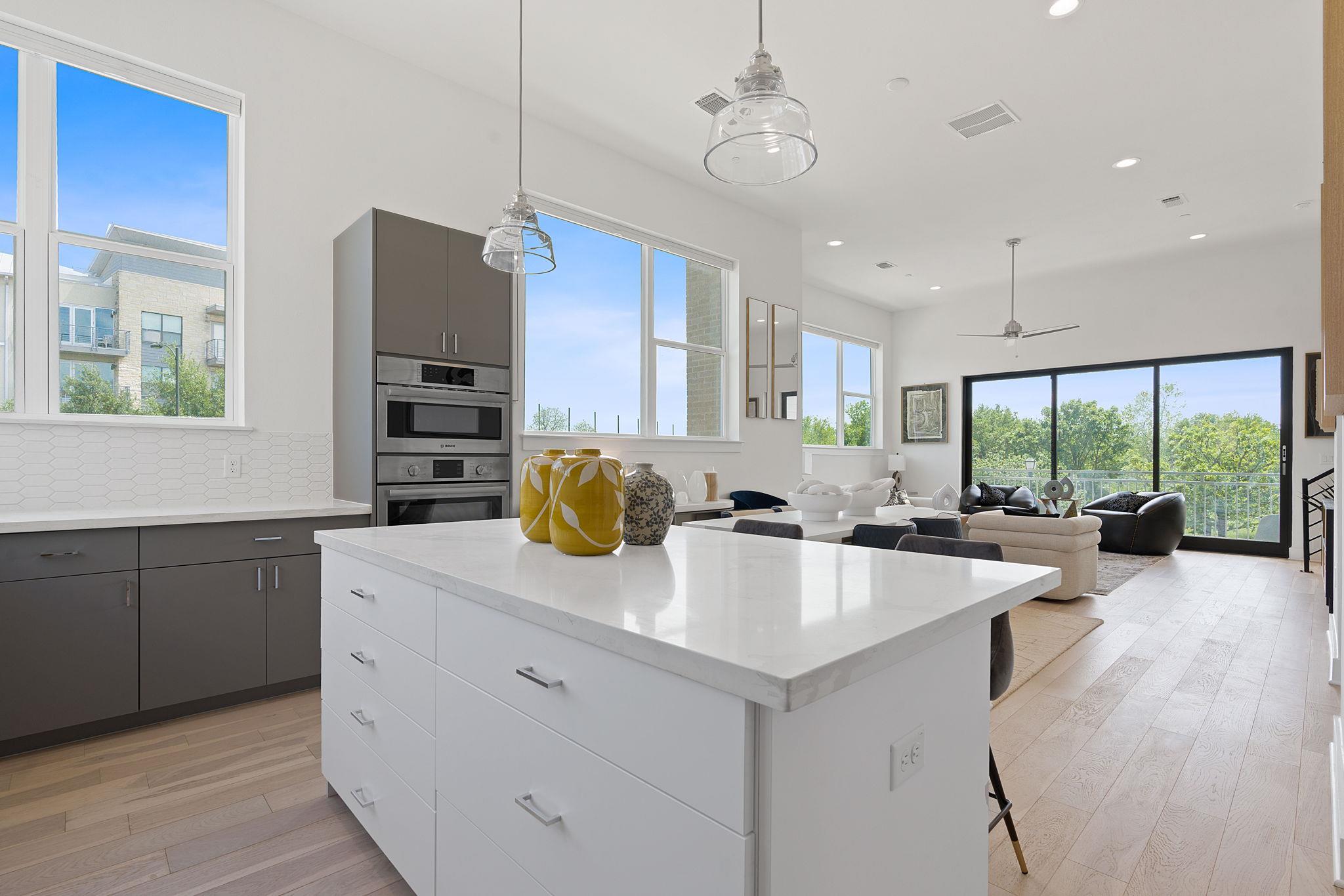 2805 McCurdy St # 1, Austin, TX 78723