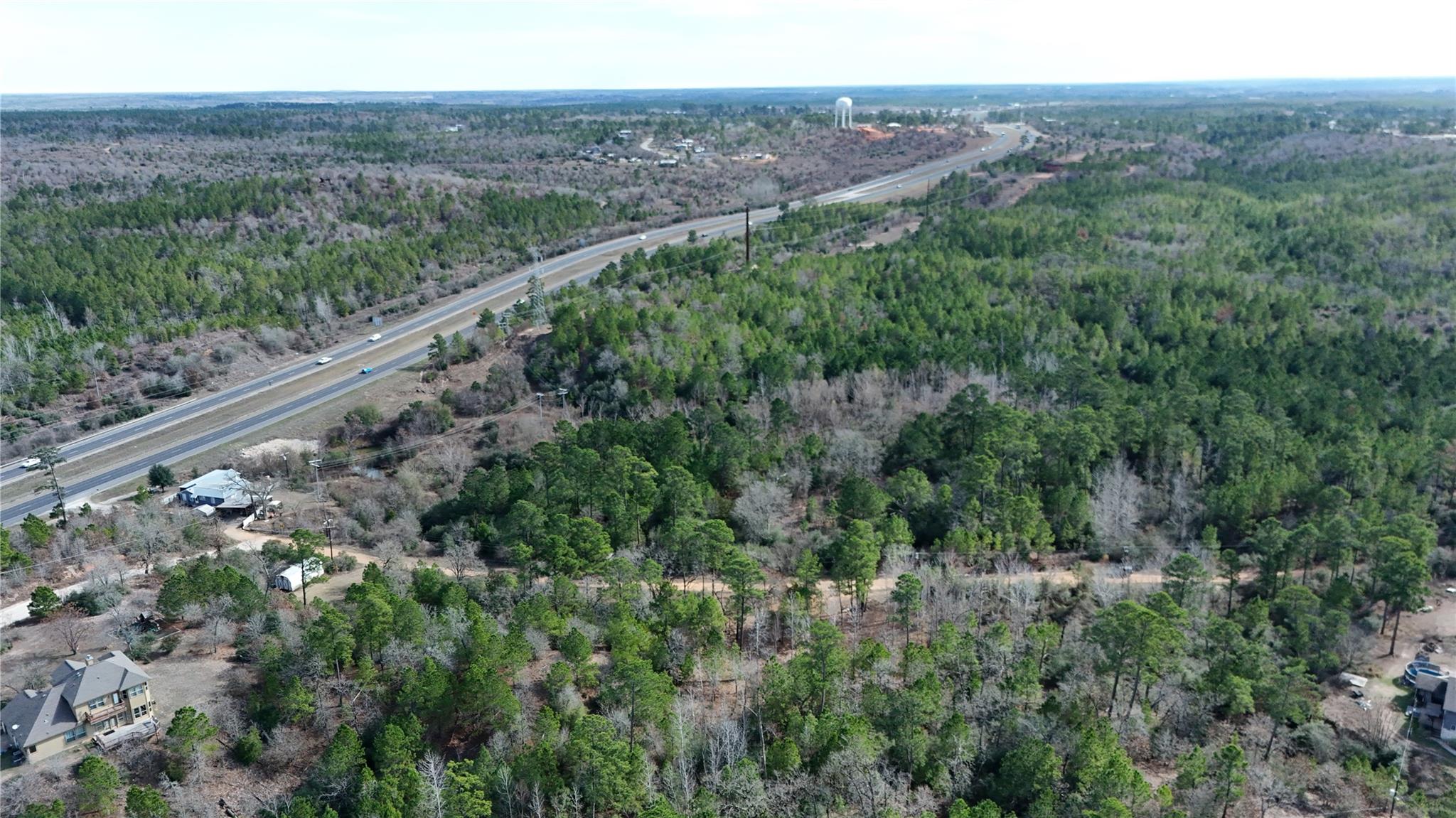 000 Makaha Dr, Bastrop, TX 78602