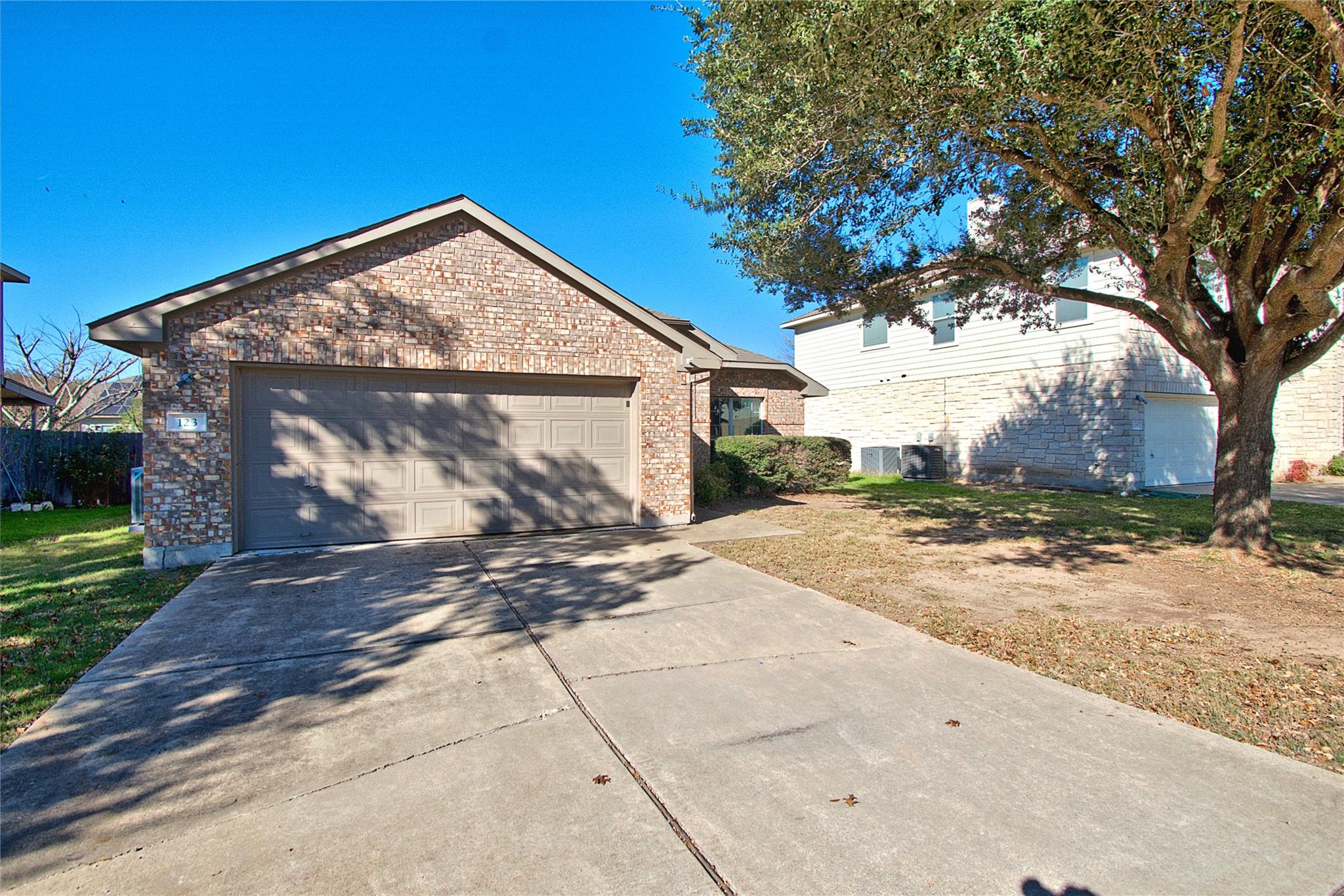 123 Aguilar Dr, Hutto, TX 78634